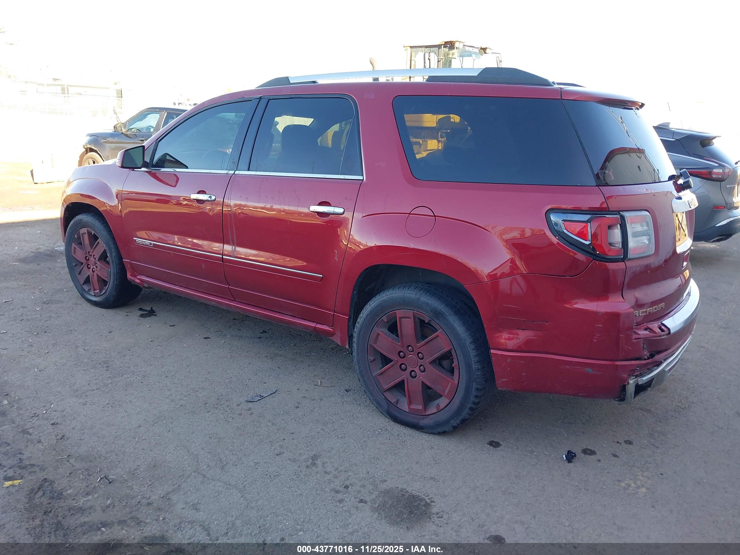 GMC ACADIA image 3