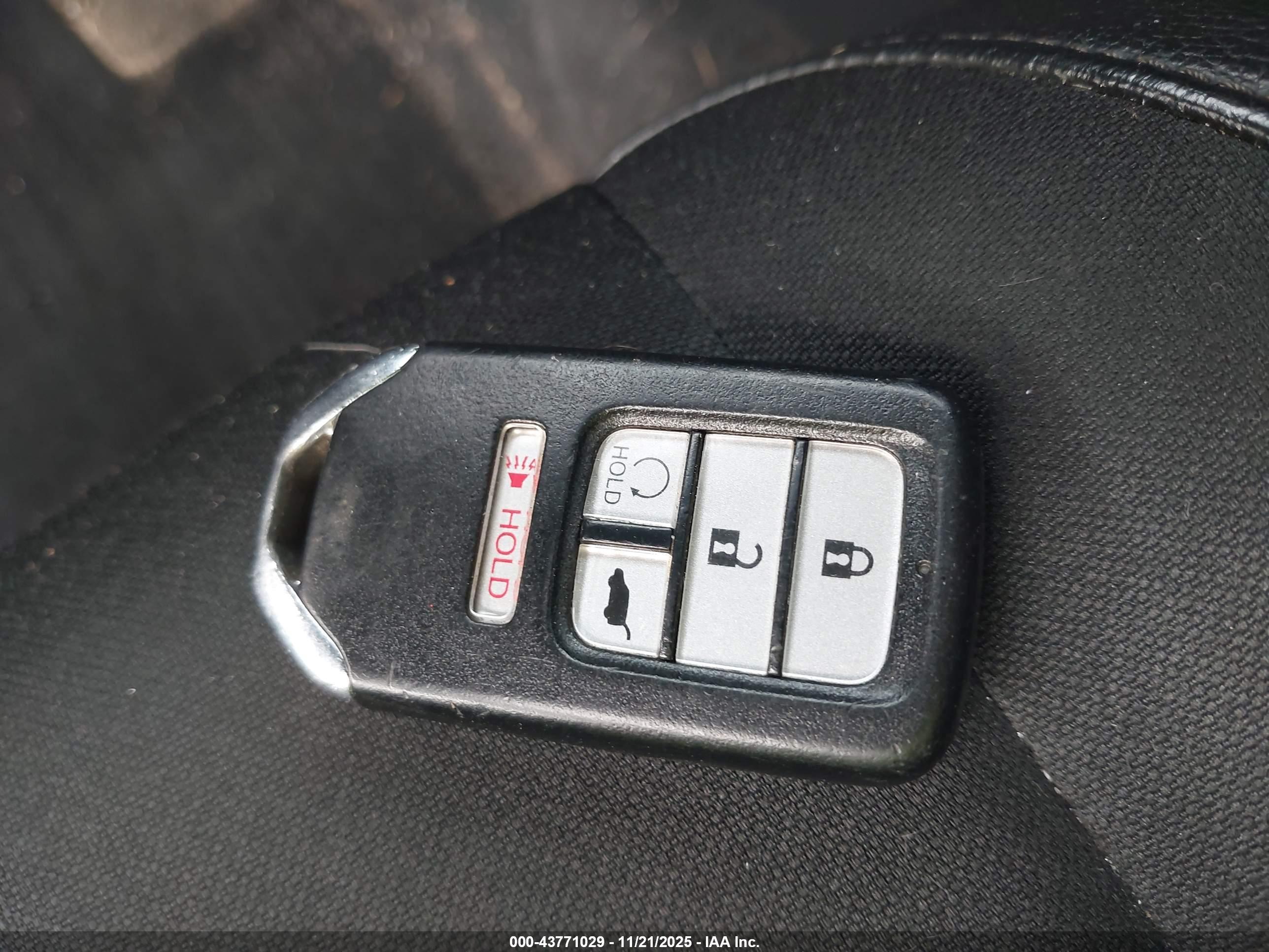 HONDA CIVIC image 11