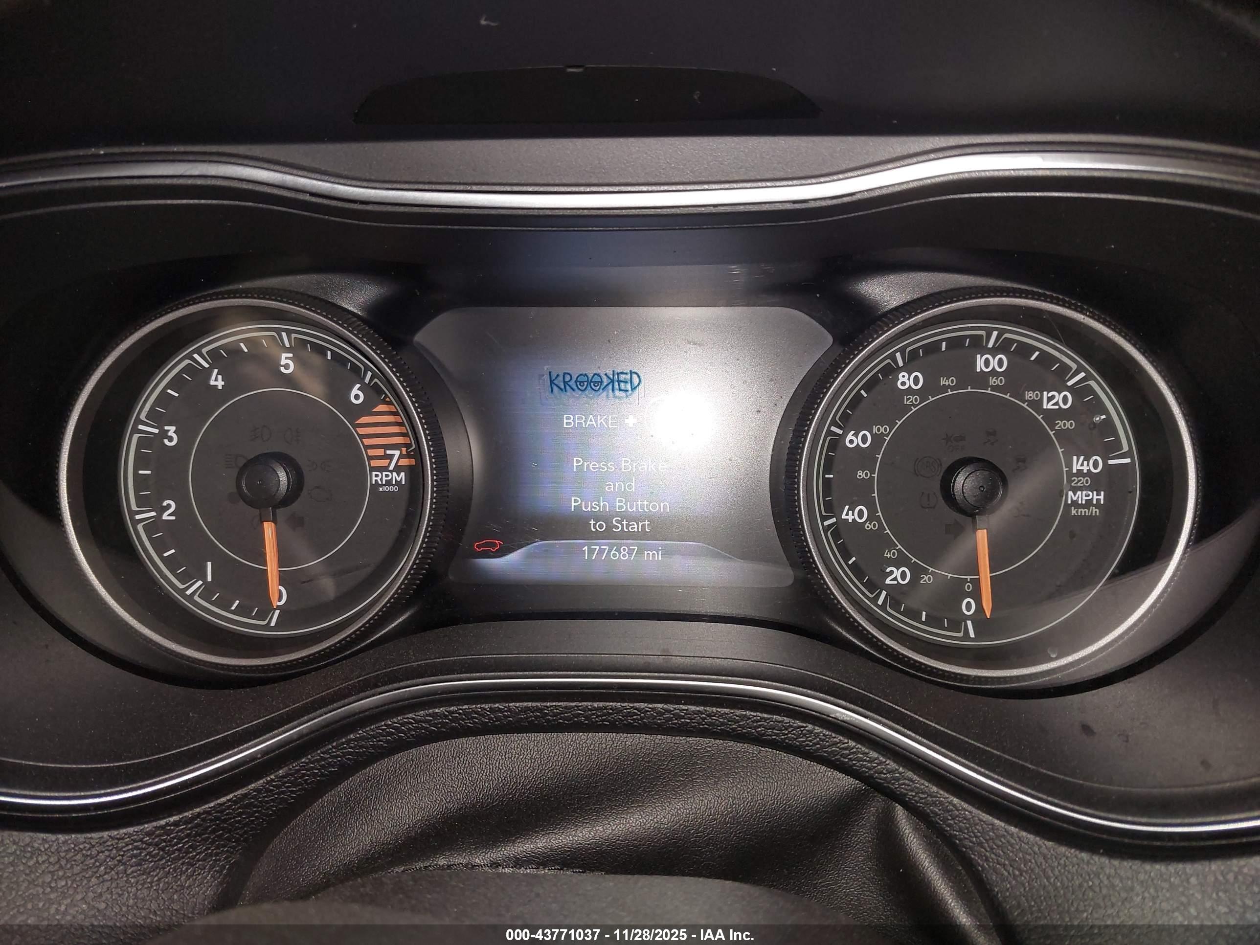 JEEP CHEROKEE image 7