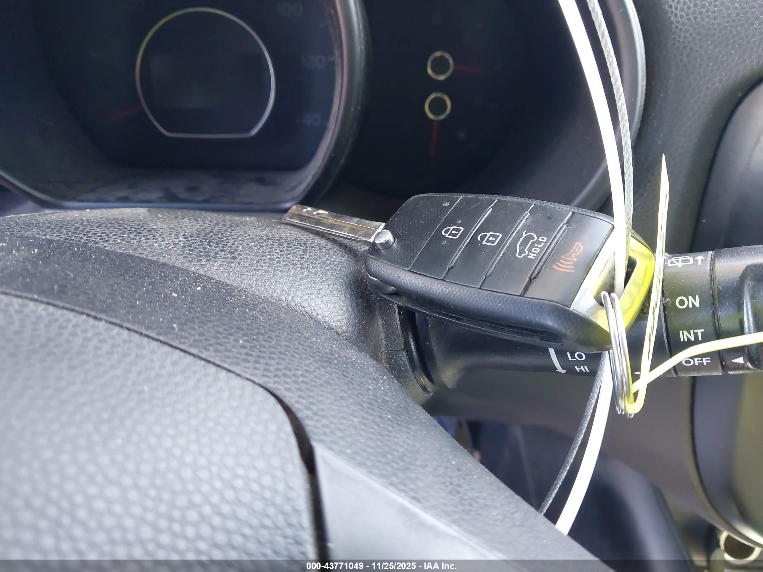 KIA SOUL image 11
