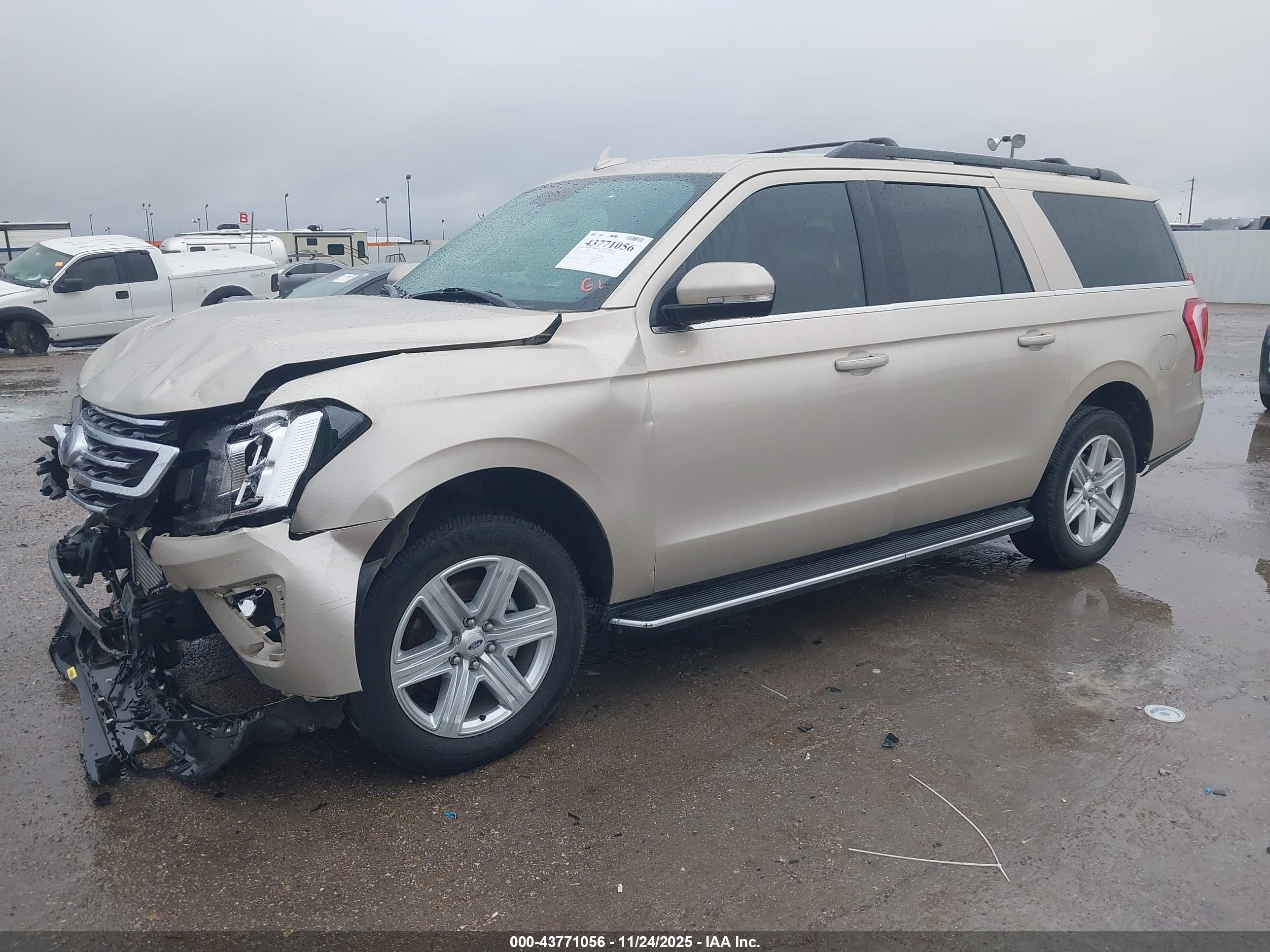 FORD EXPEDITION image 2