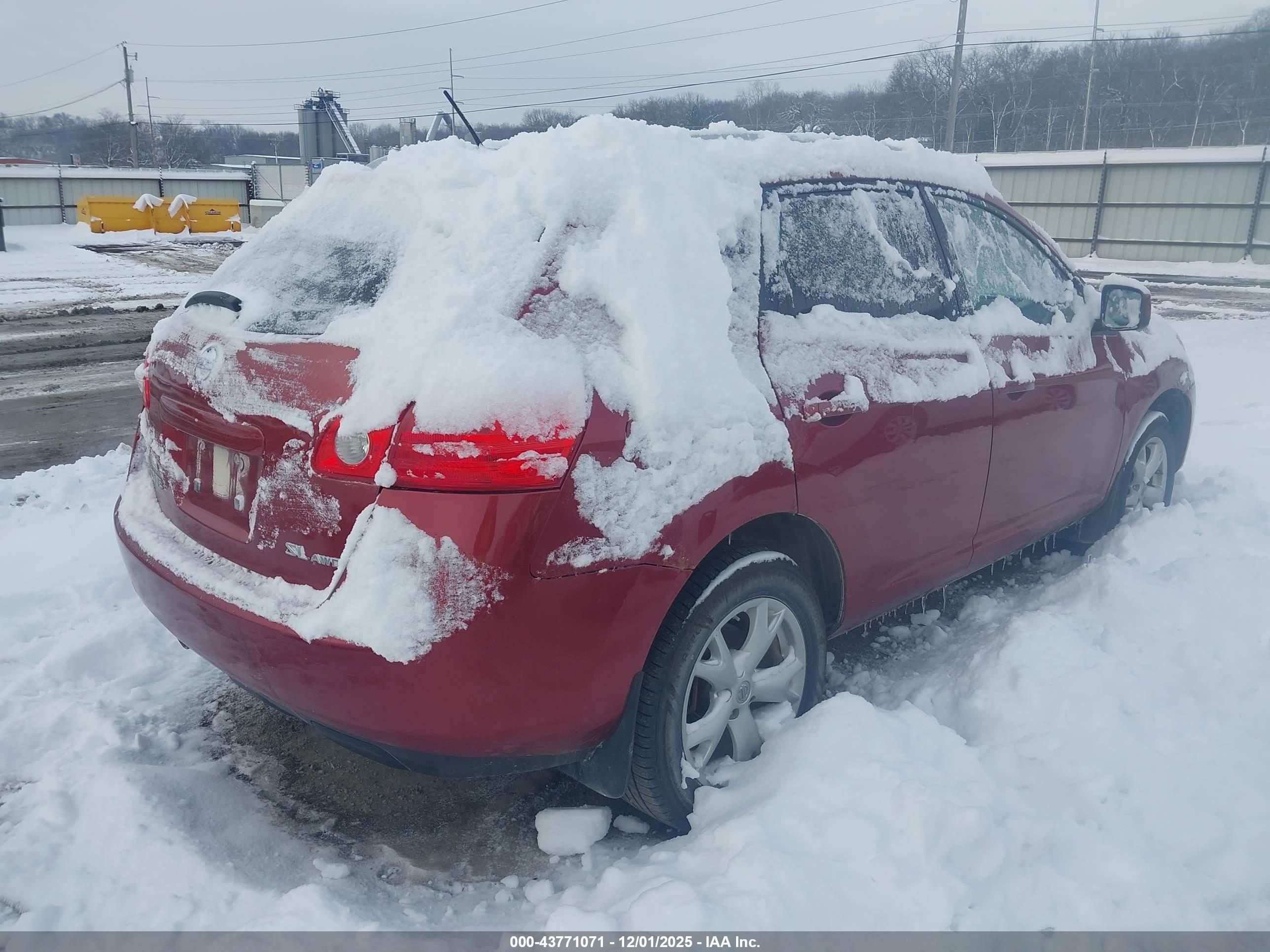 NISSAN ROGUE image 4