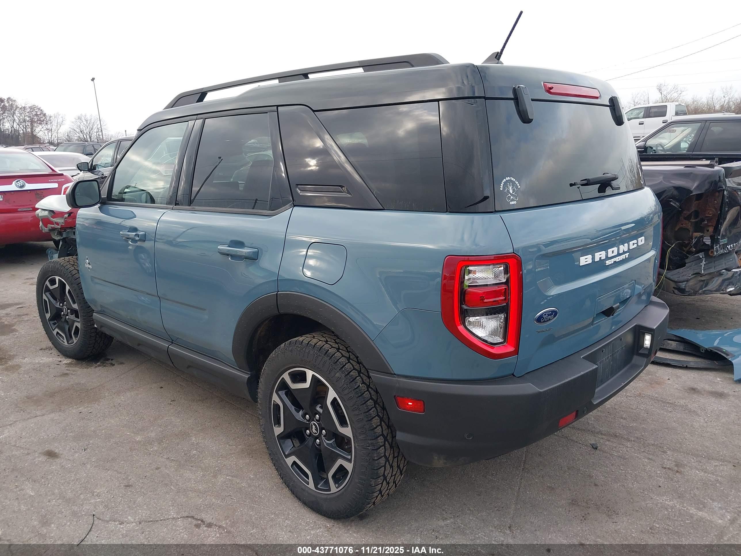 FORD BRONCO image 3