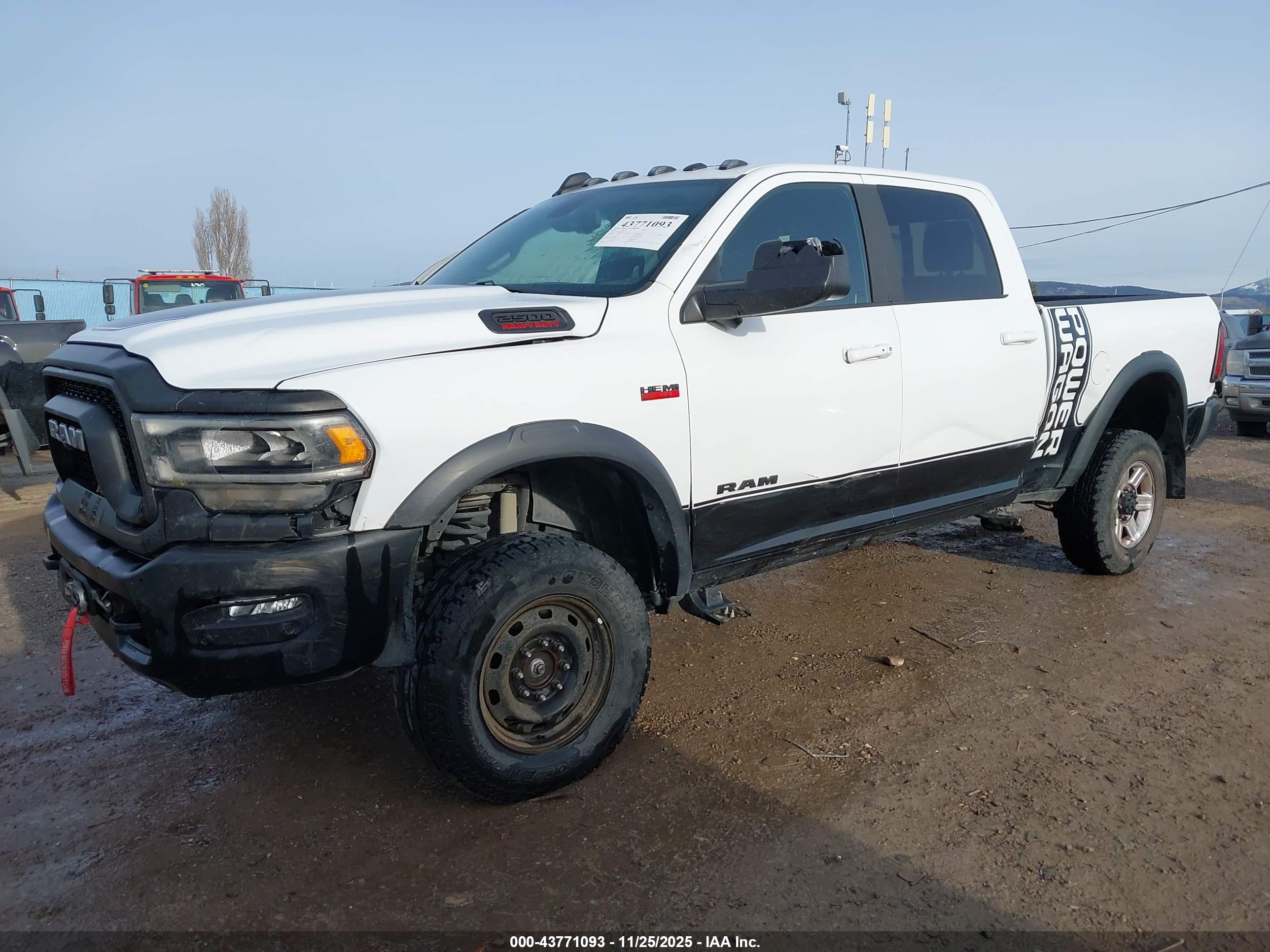 RAM 2500 image 6