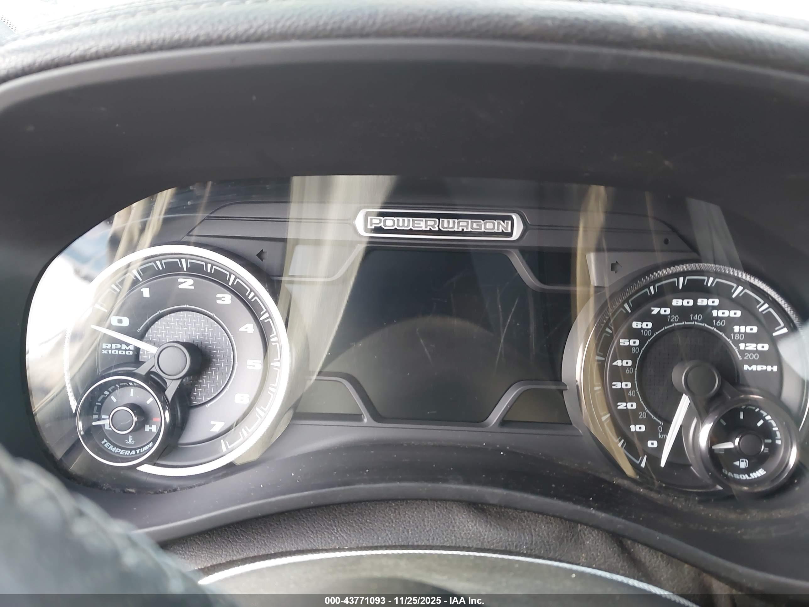 RAM 2500 image 7