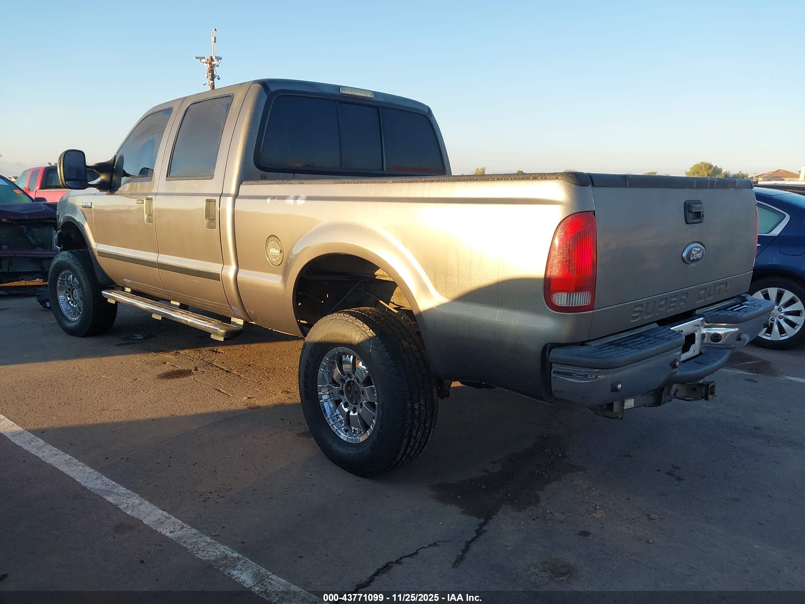 FORD F-350 image 3