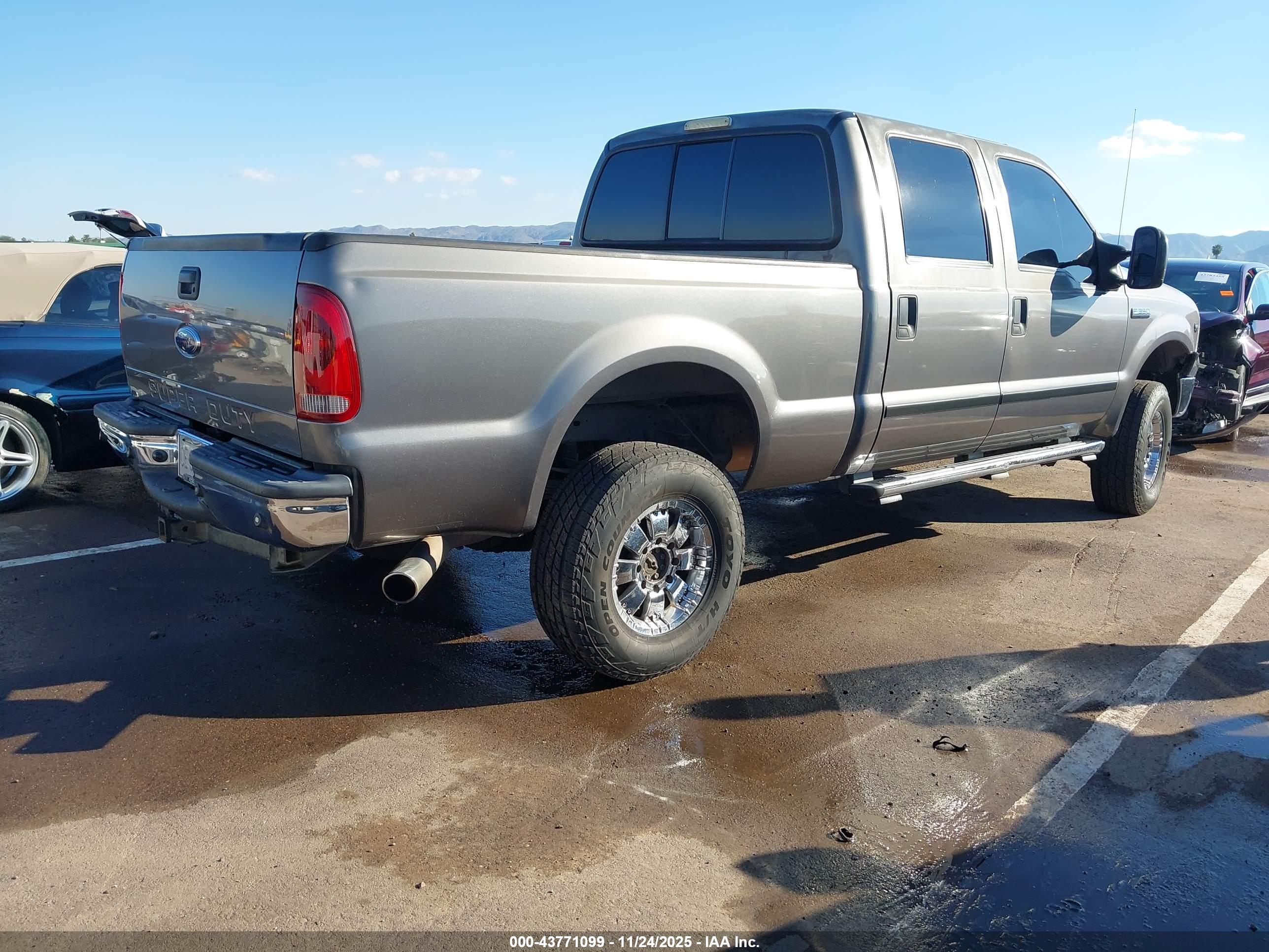 FORD F-350 image 4