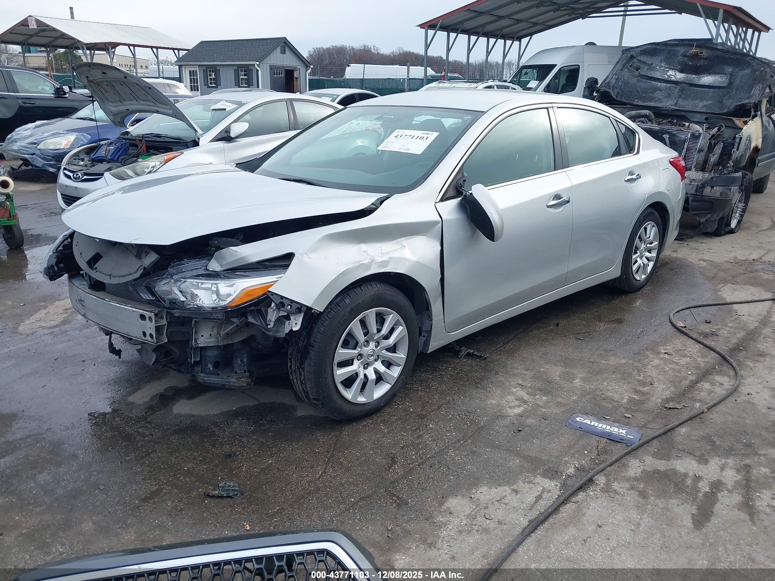 NISSAN ALTIMA image 2