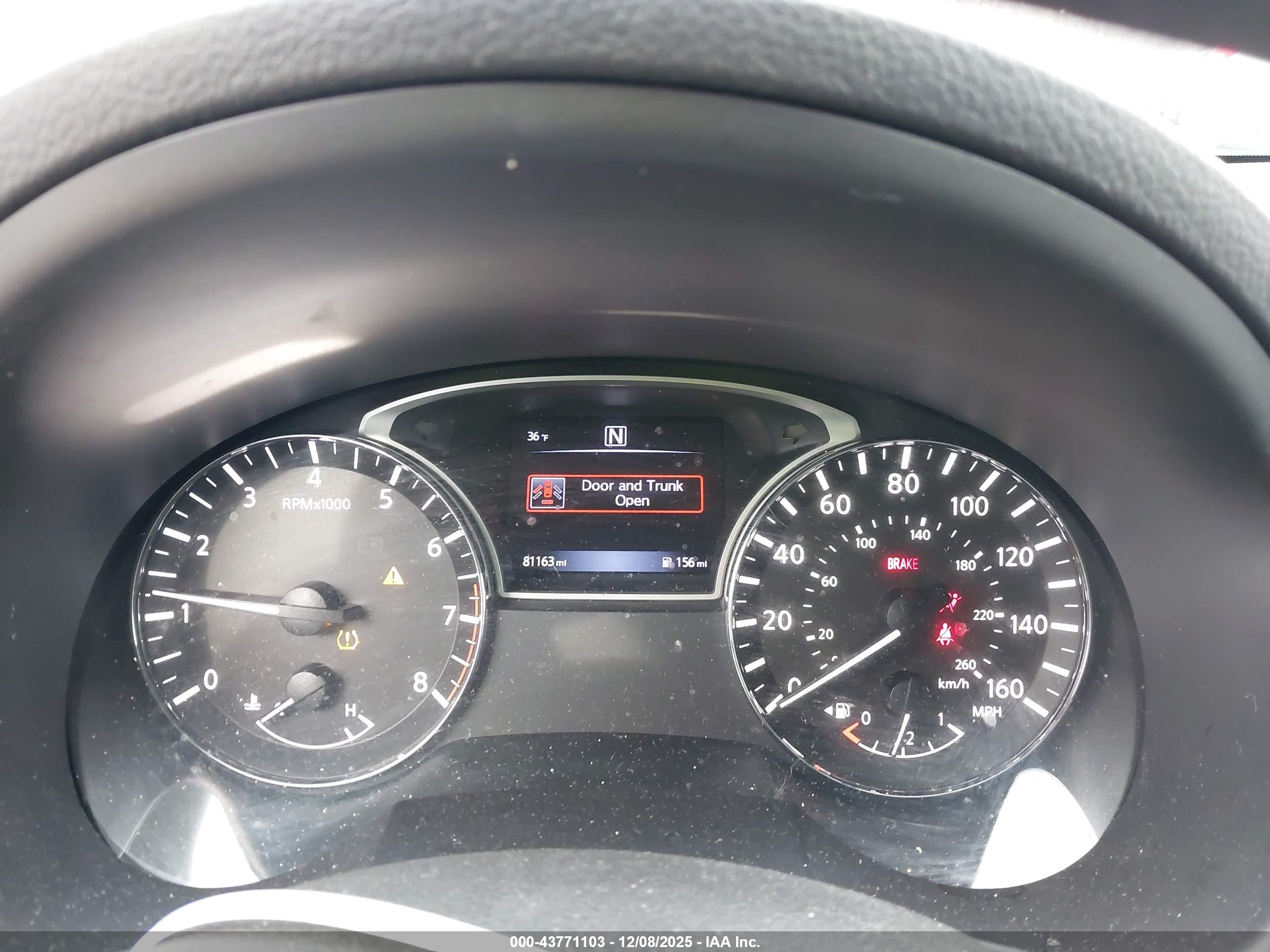 NISSAN ALTIMA image 7
