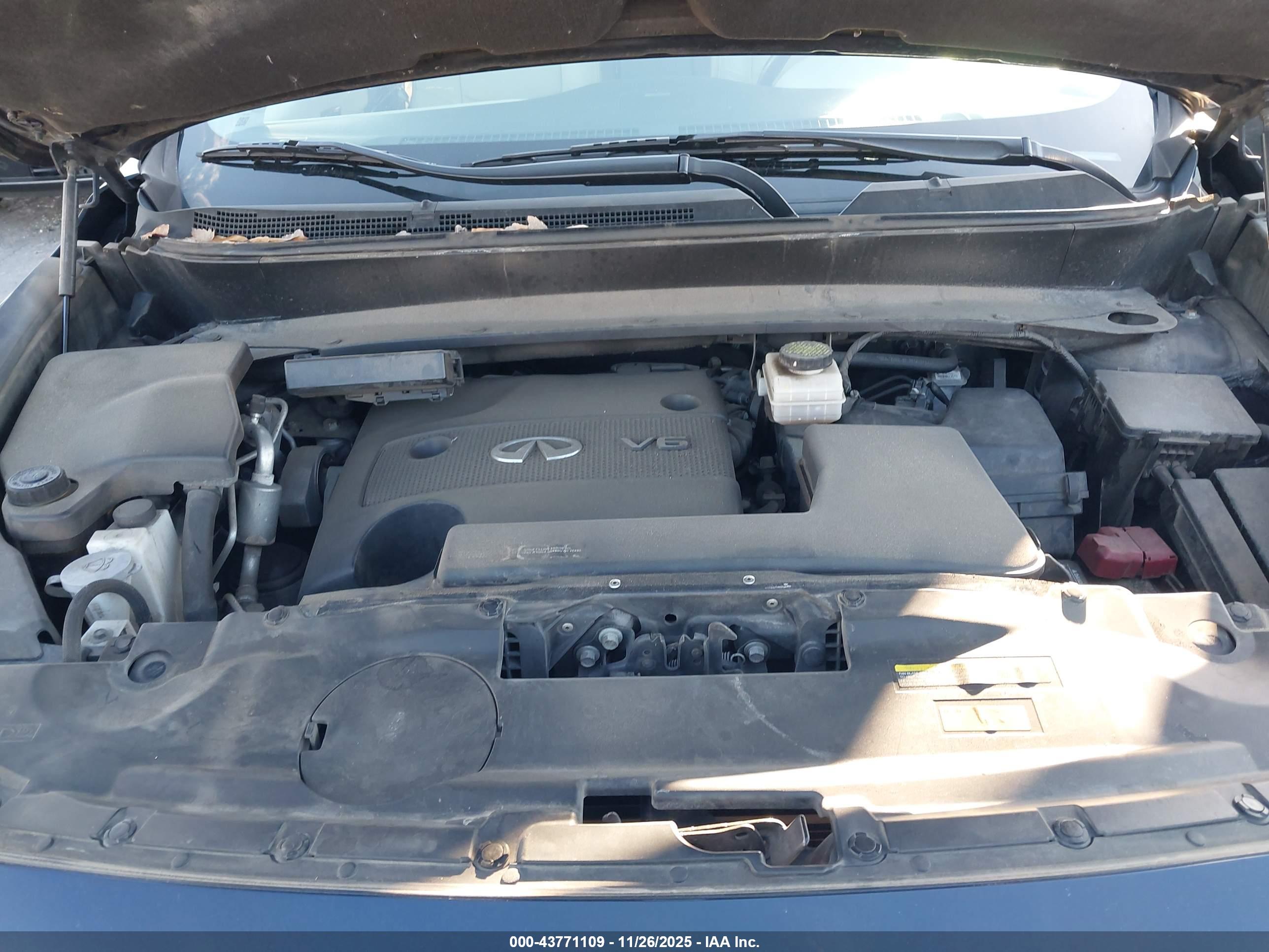 INFINITI QX60 image 10