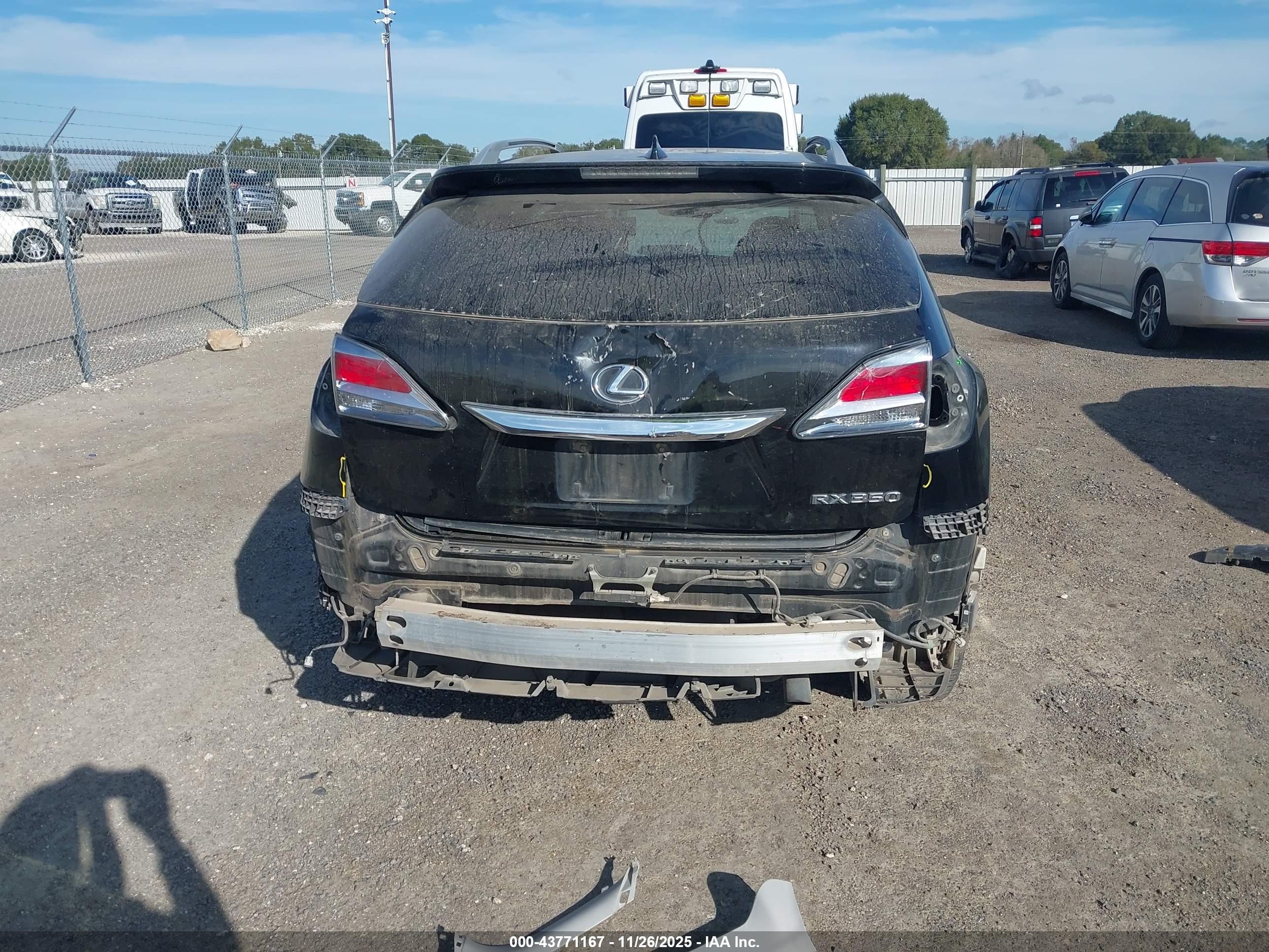 LEXUS RX image 6