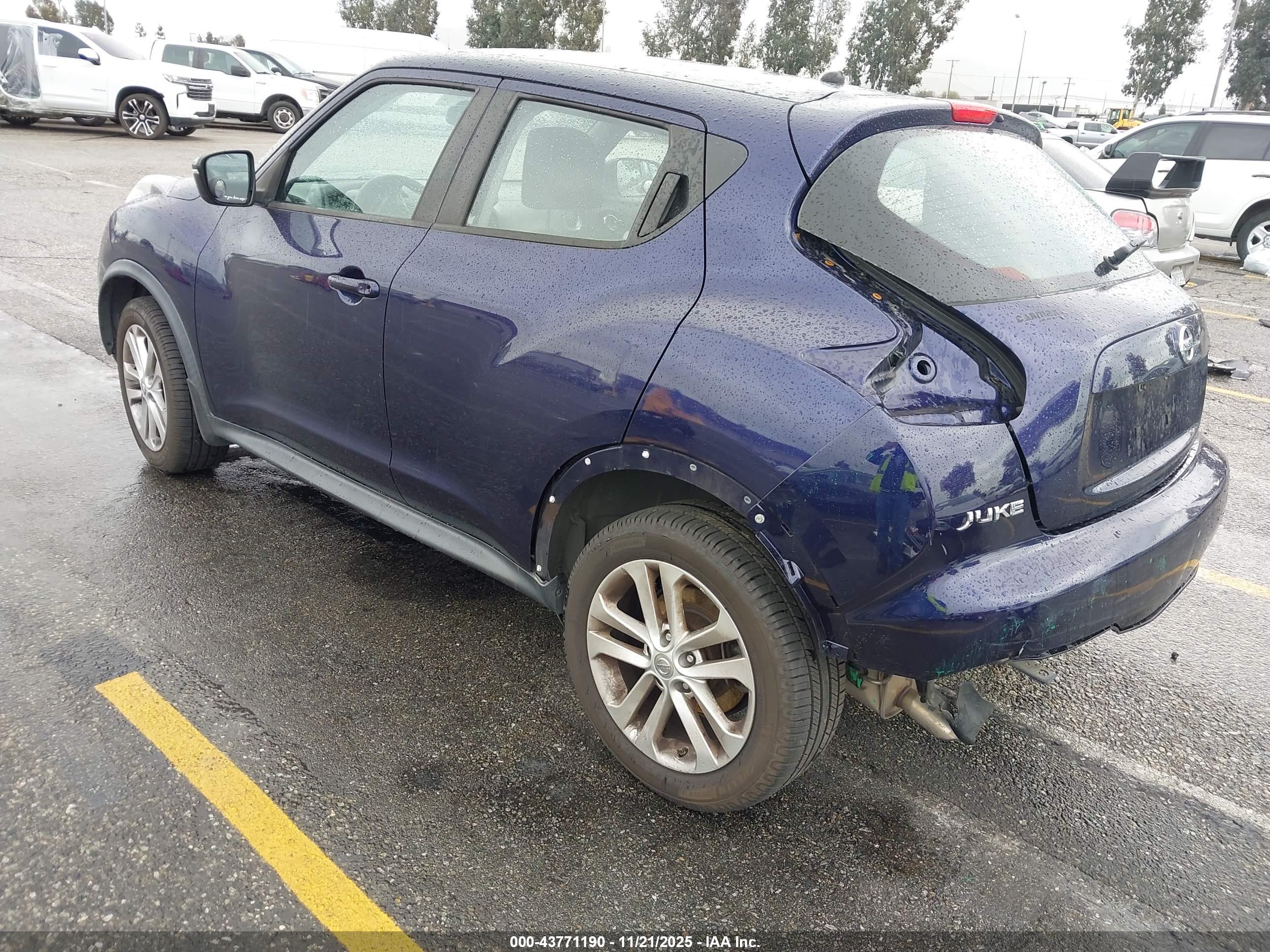 NISSAN JUKE image 3