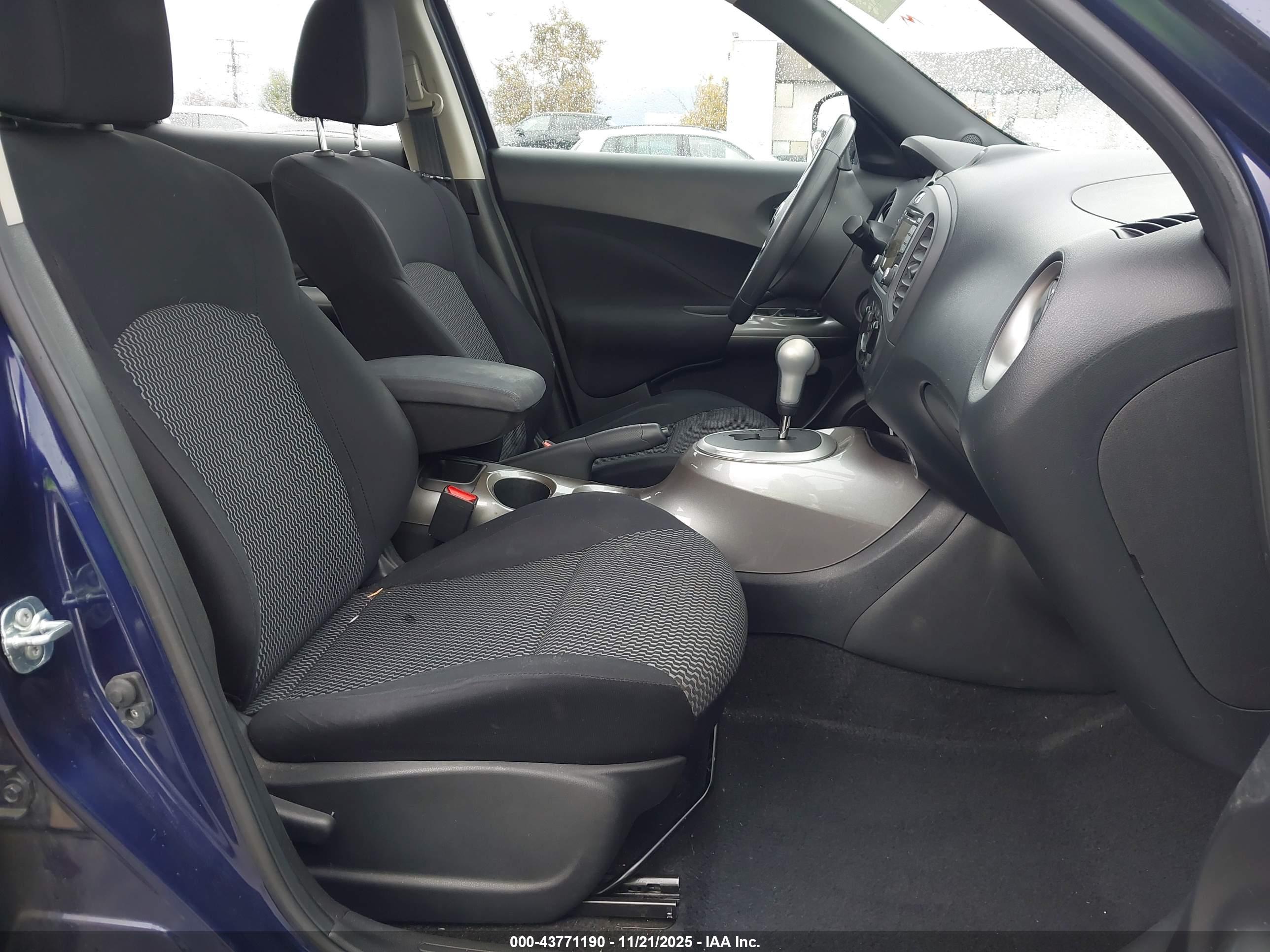 NISSAN JUKE image 5