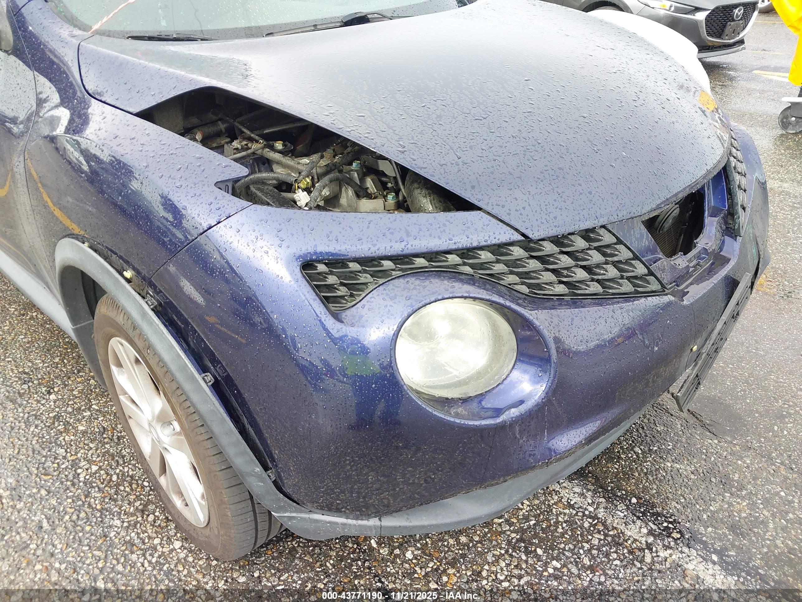 NISSAN JUKE image 6