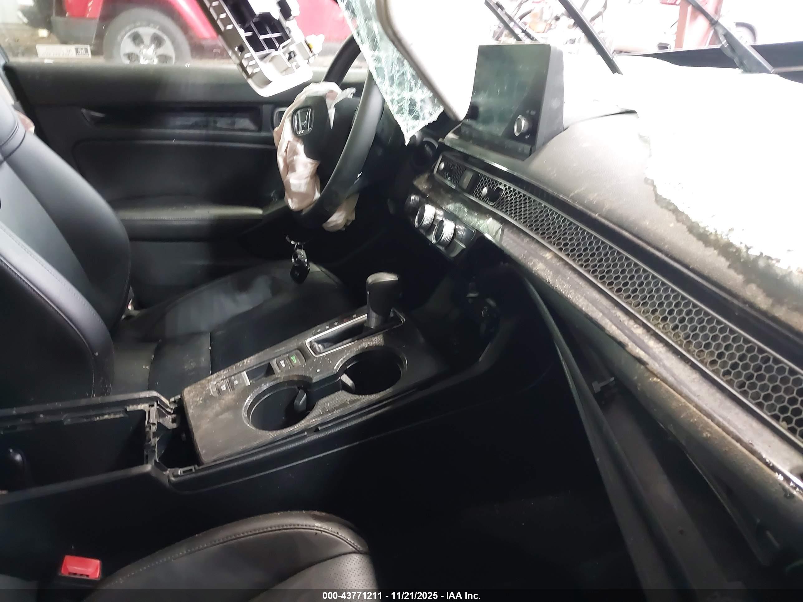 HONDA CIVIC image 5