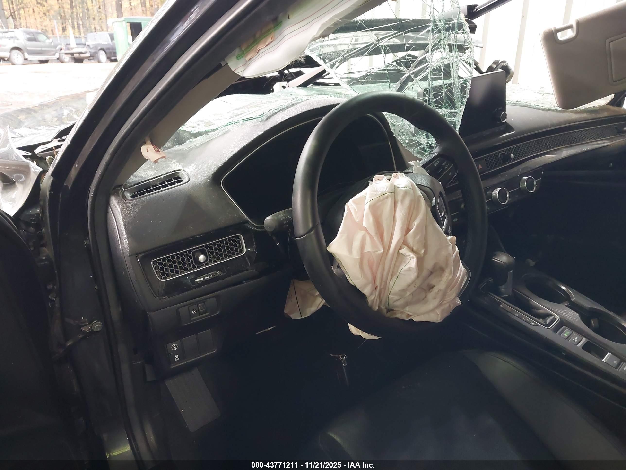 HONDA CIVIC image 7