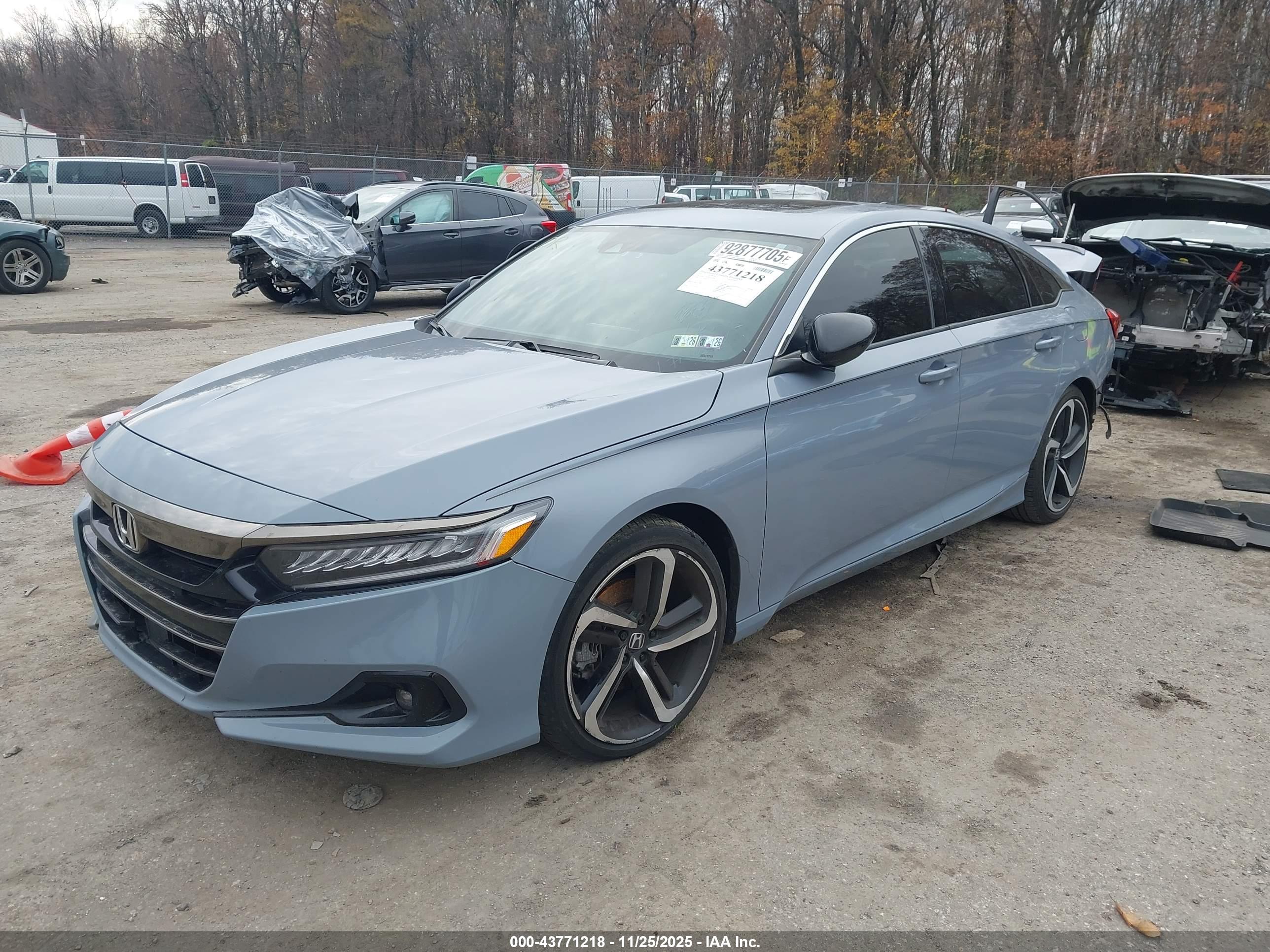 HONDA ACCORD image 2