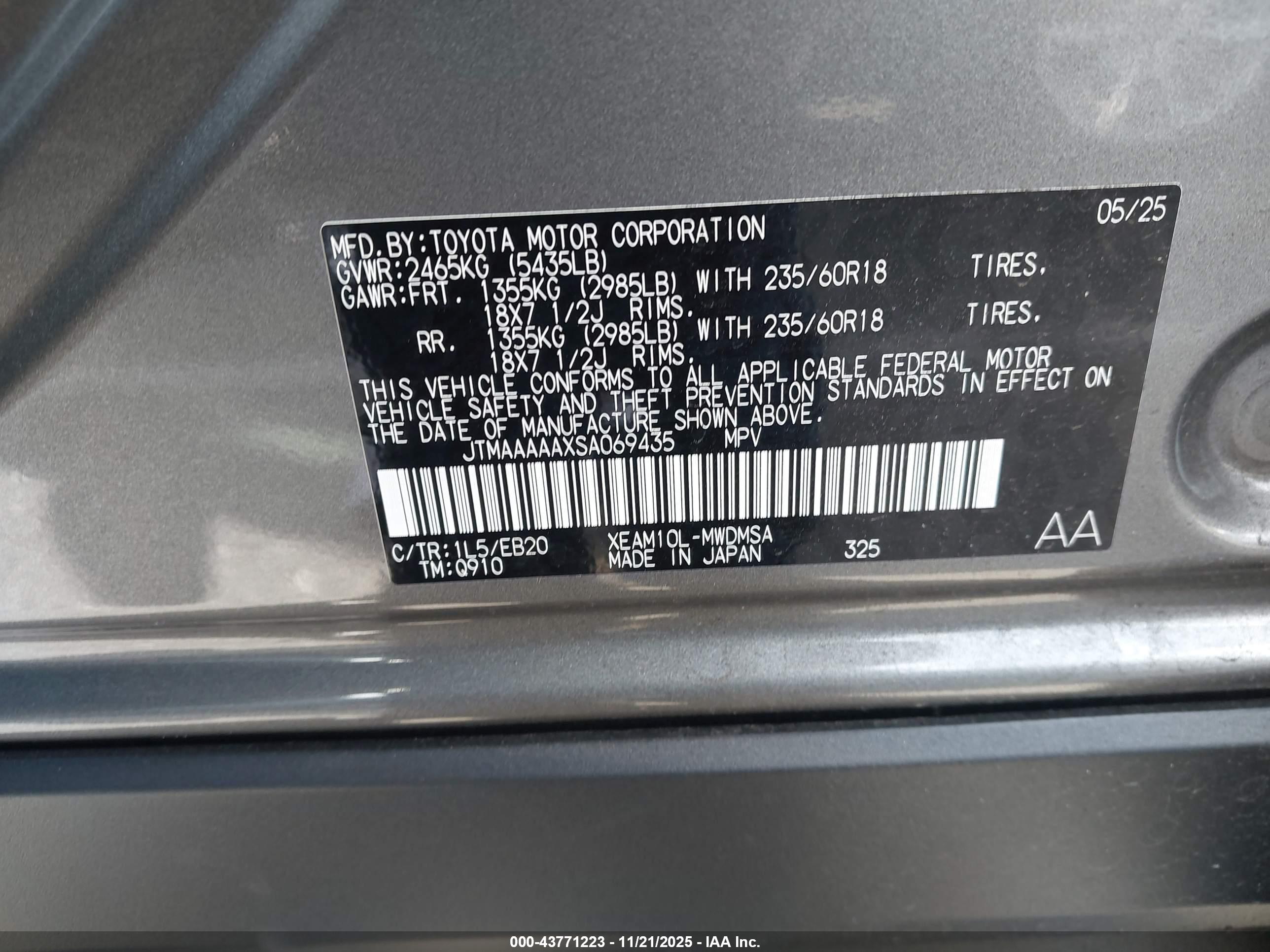 TOYOTA BZ4X image 9