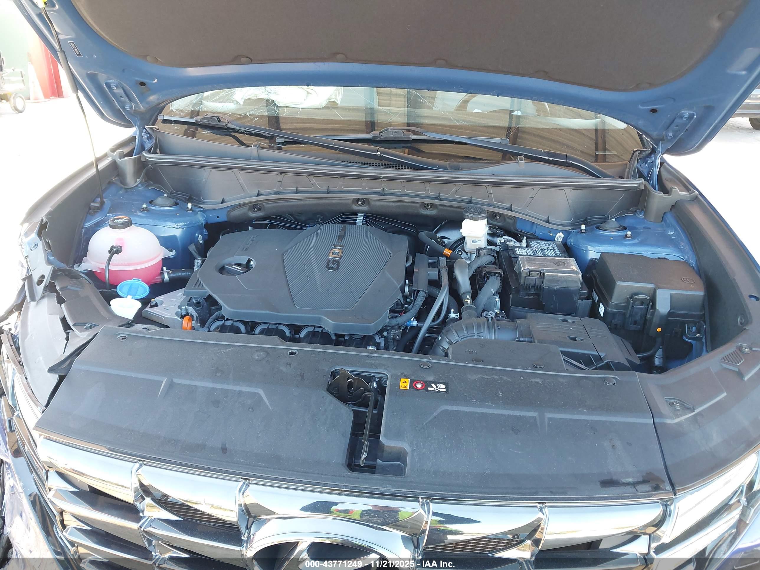 HYUNDAI TUCSON image 10
