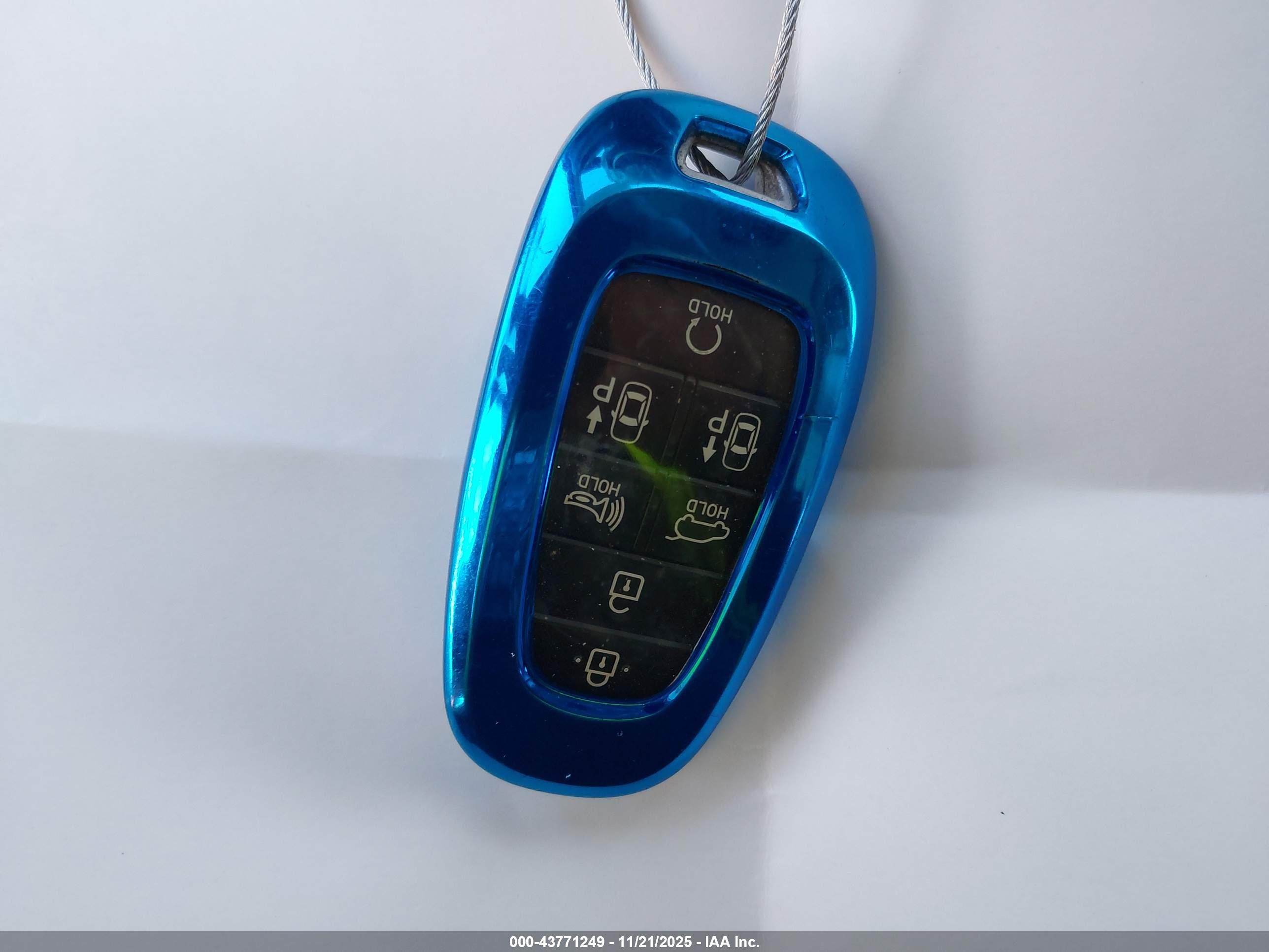 HYUNDAI TUCSON image 11
