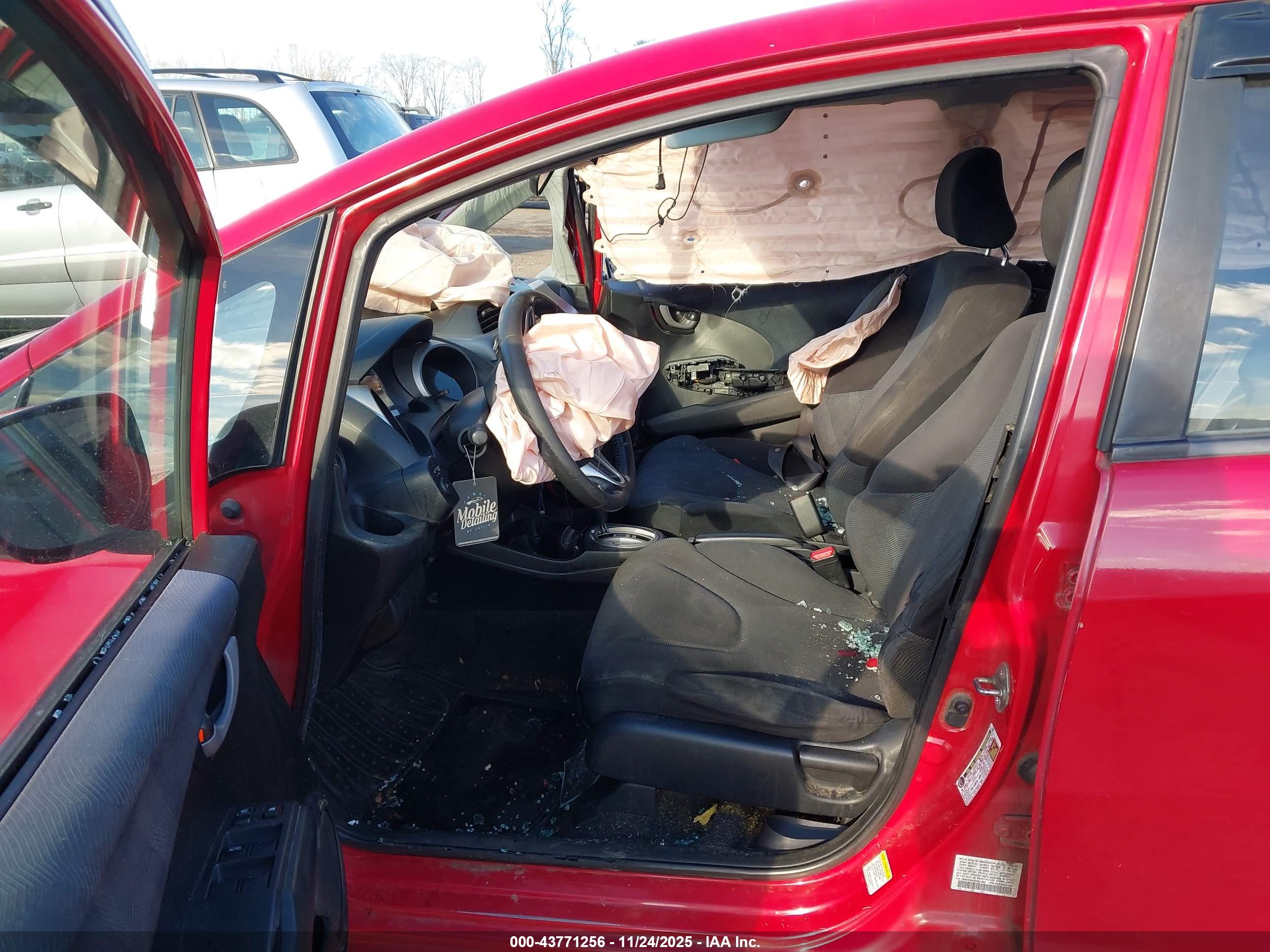 HONDA FIT image 5