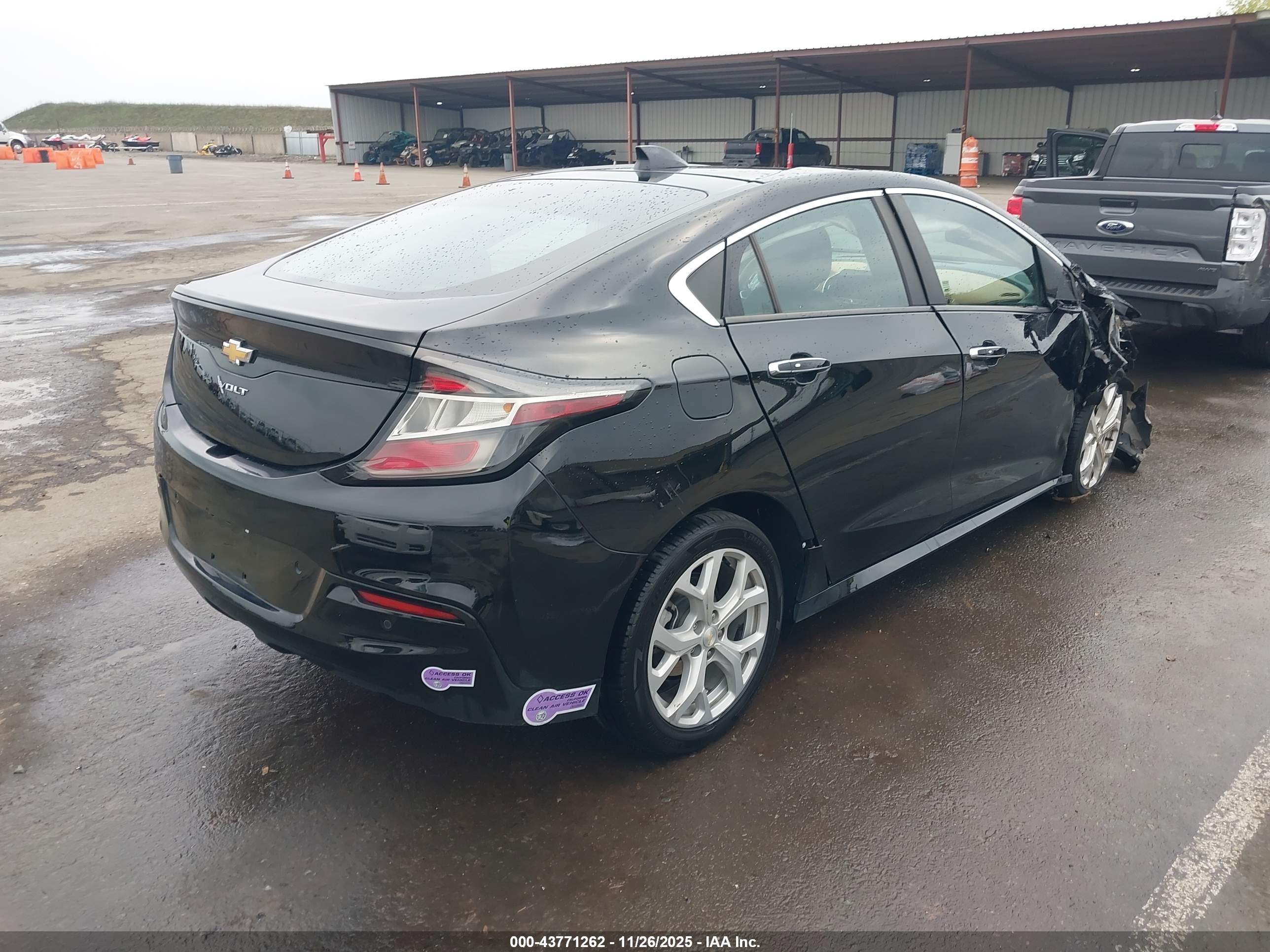 CHEVROLET VOLT image 4