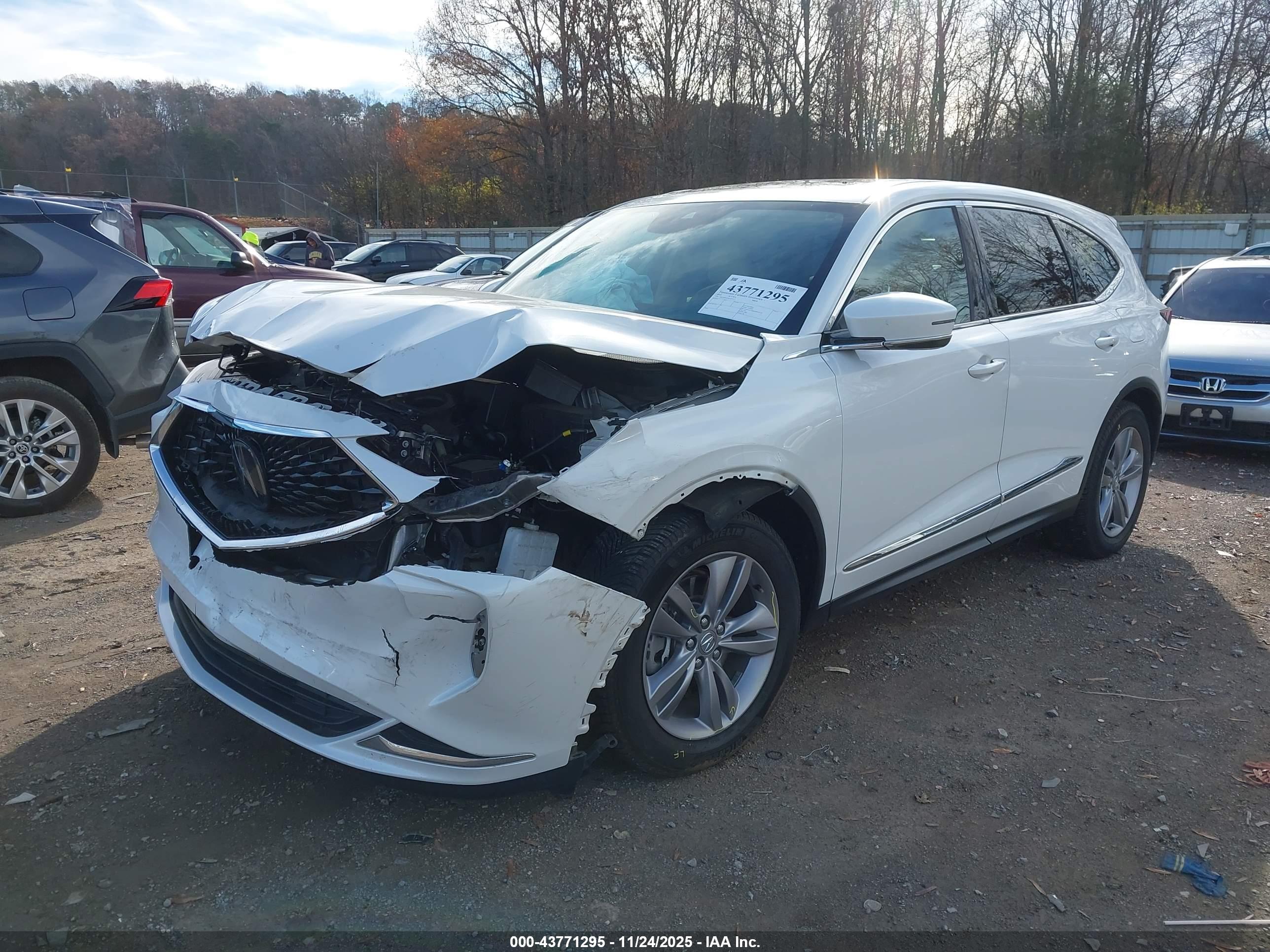 ACURA MDX image 2