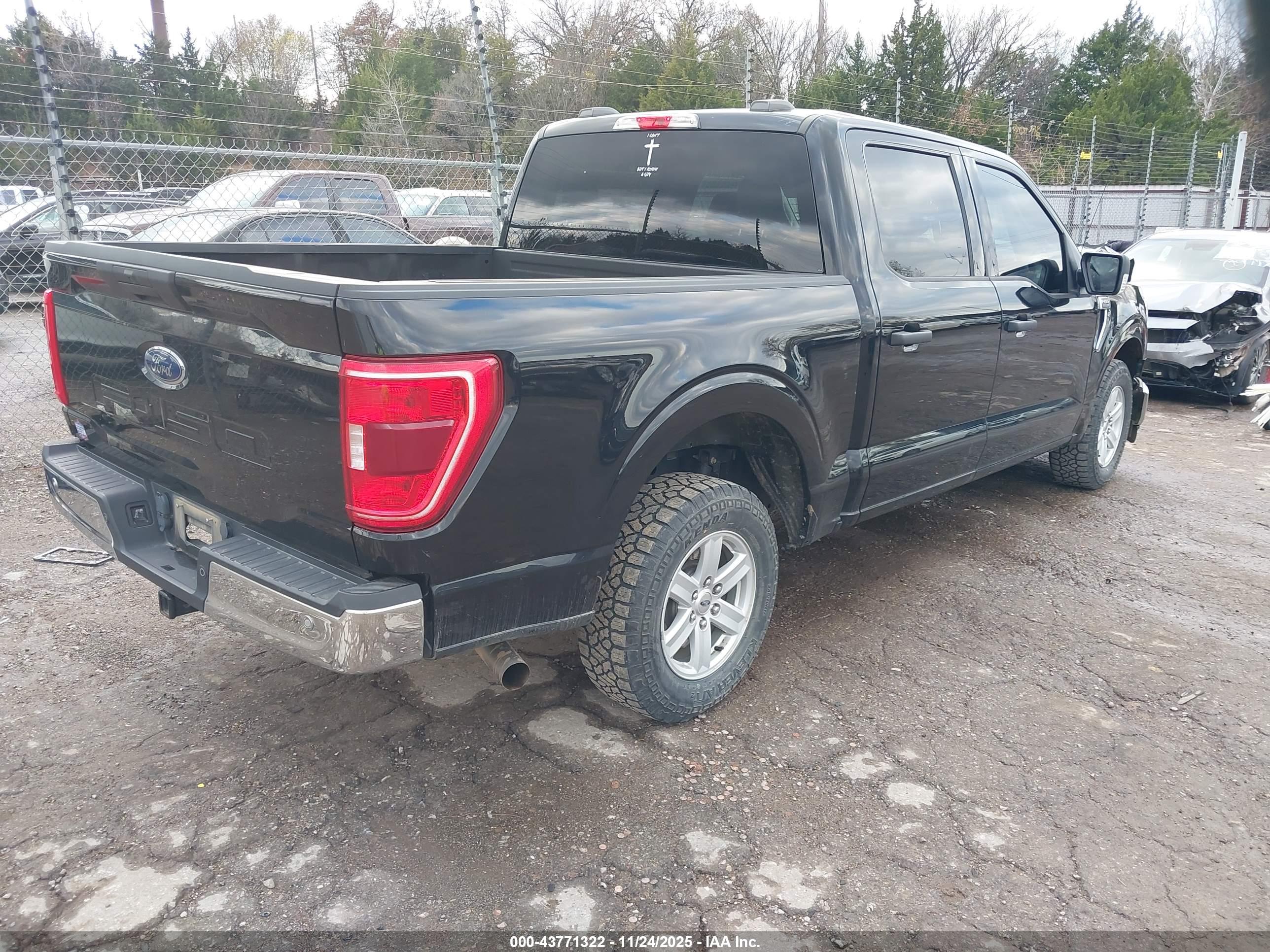 FORD F-150 image 4