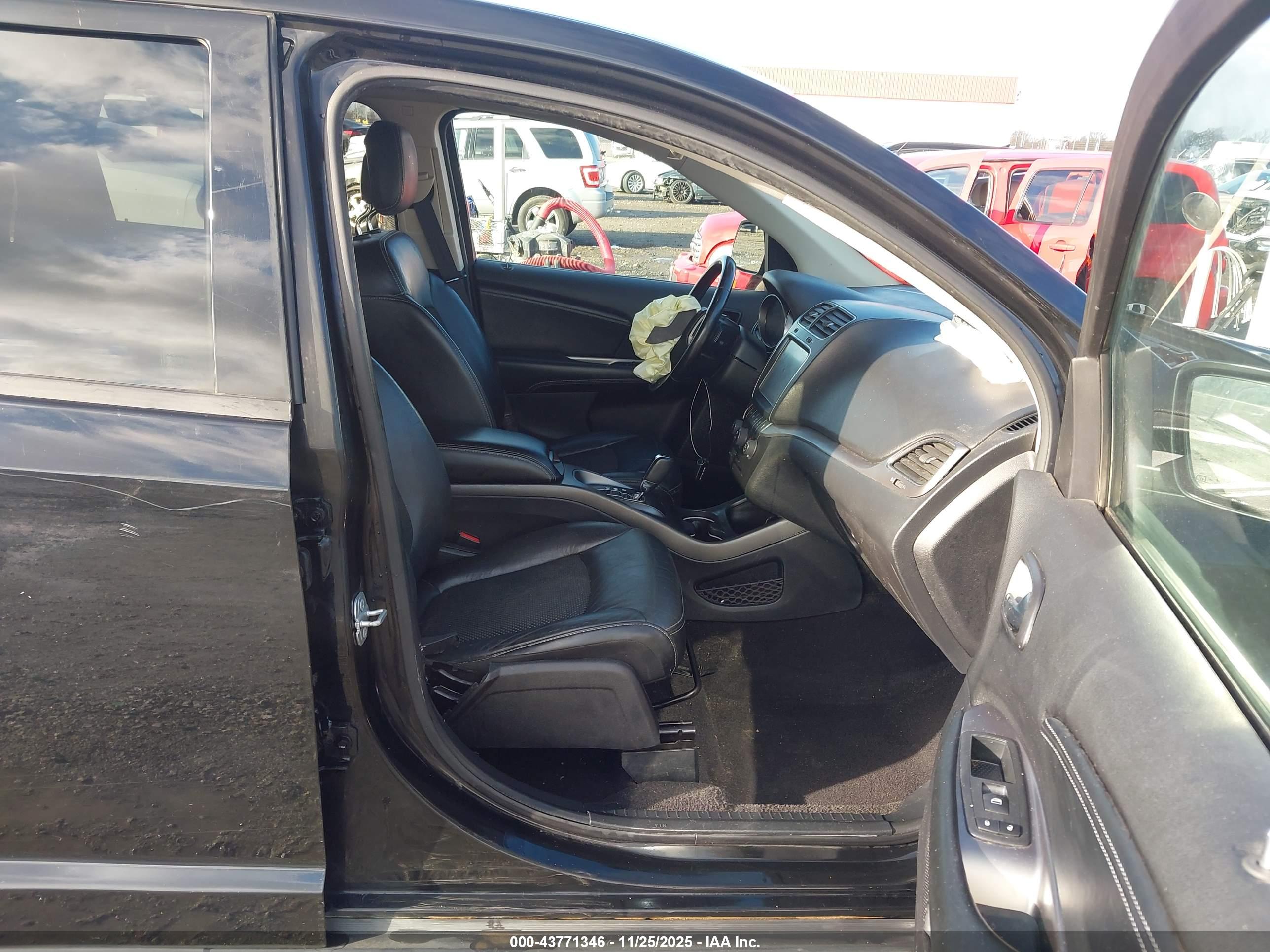 DODGE JOURNEY image 5