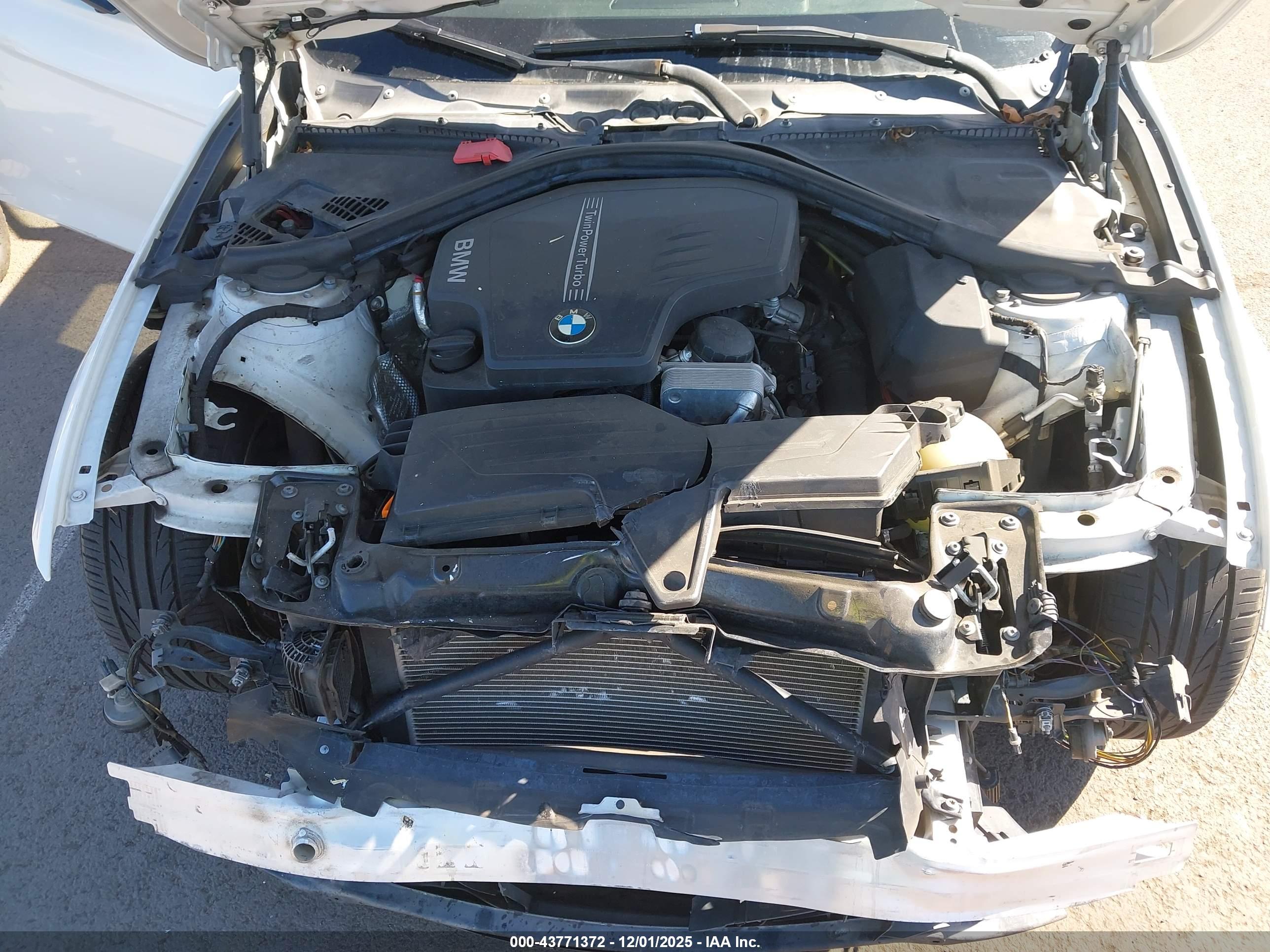 BMW 328I image 10