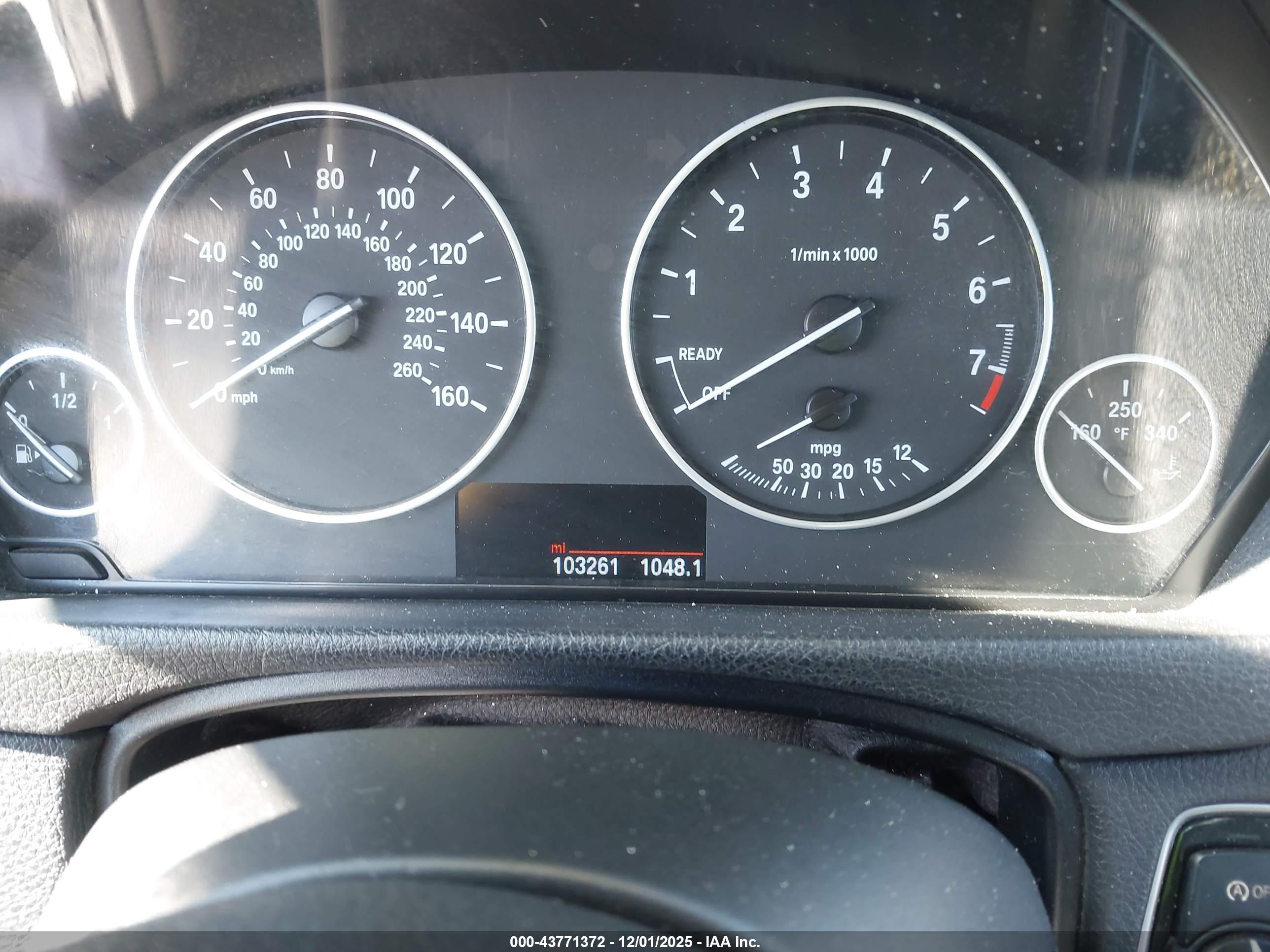 BMW 328I image 7