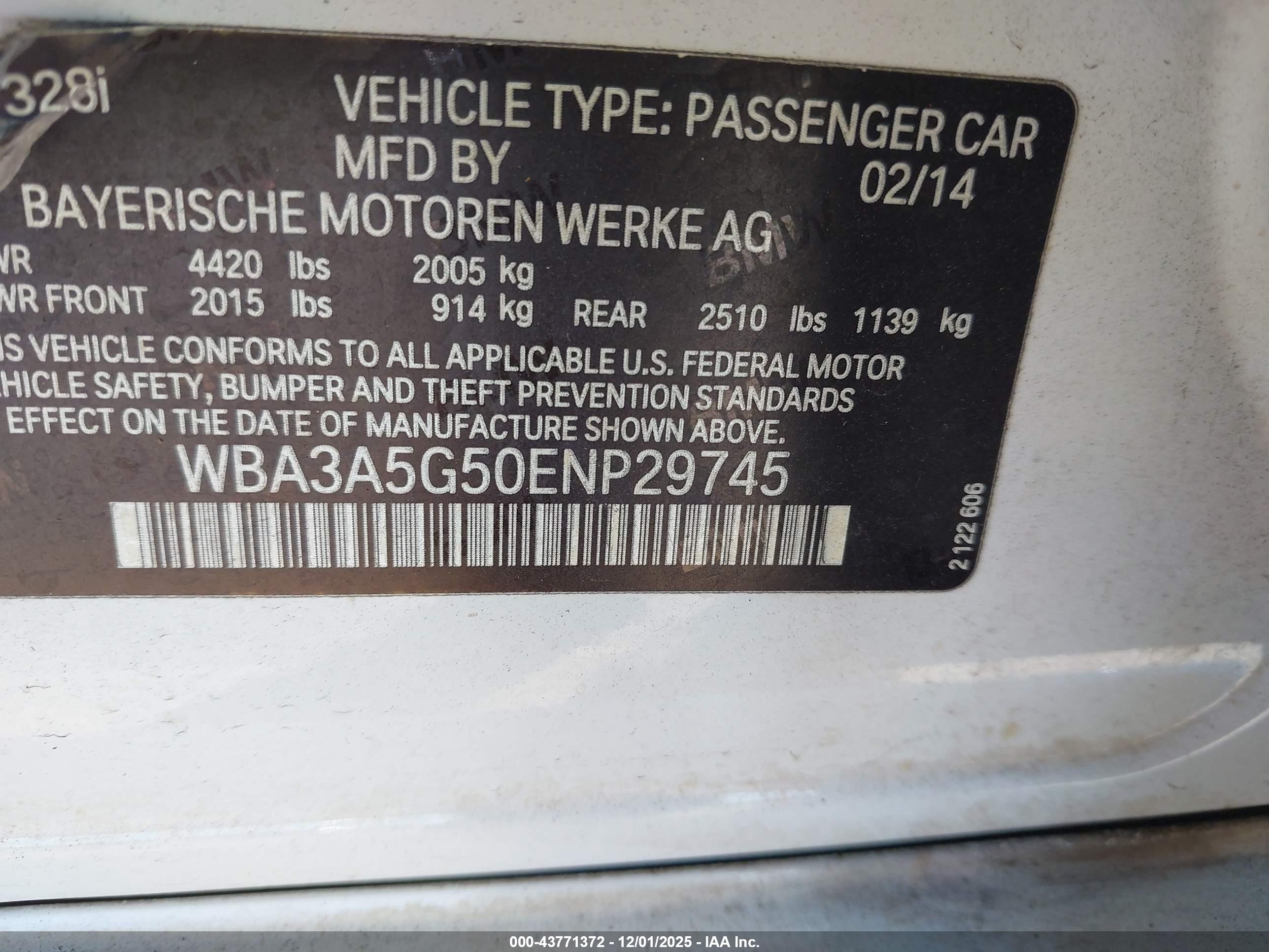 BMW 328I image 9