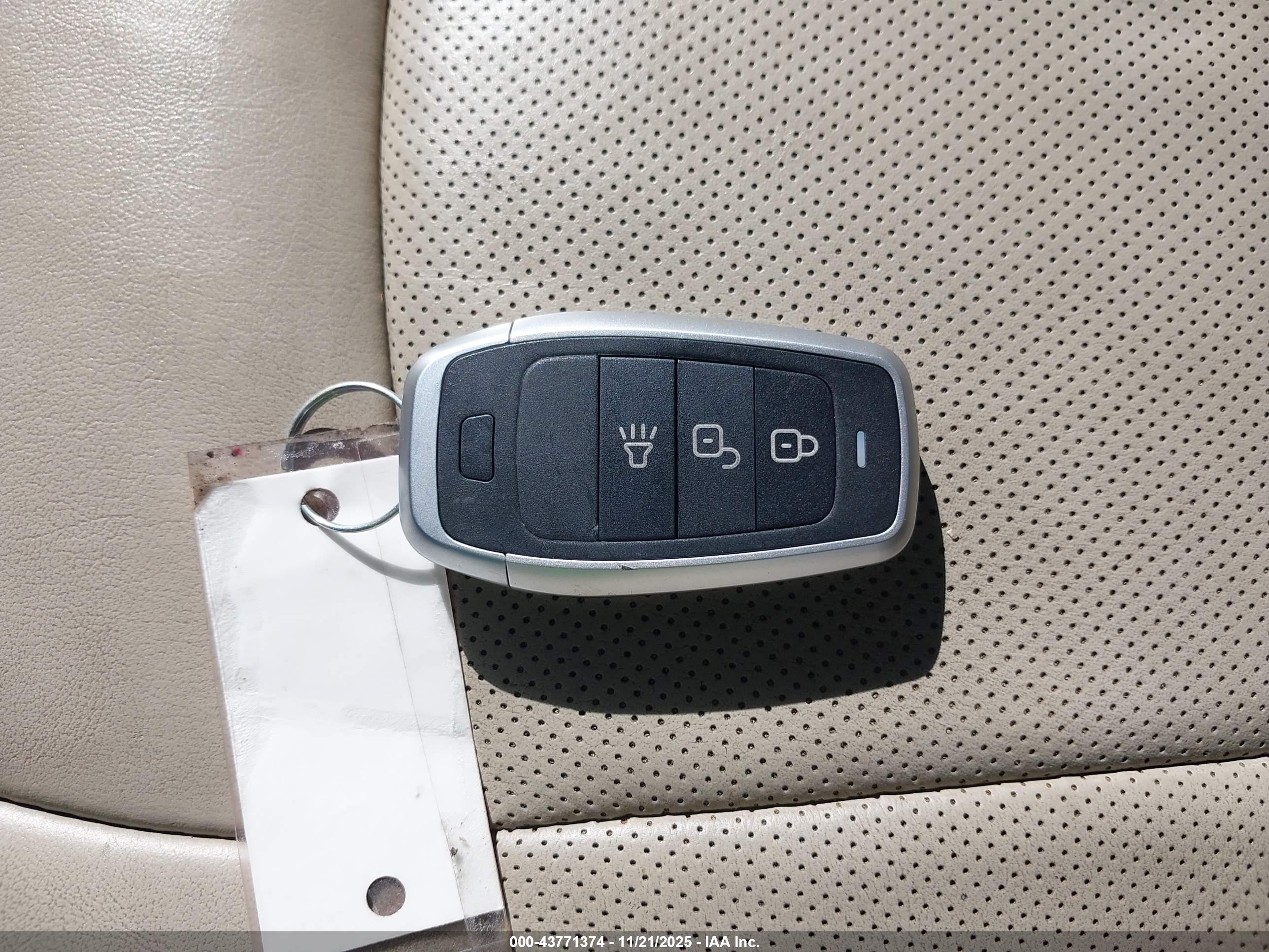 BUICK ENCLAVE image 11