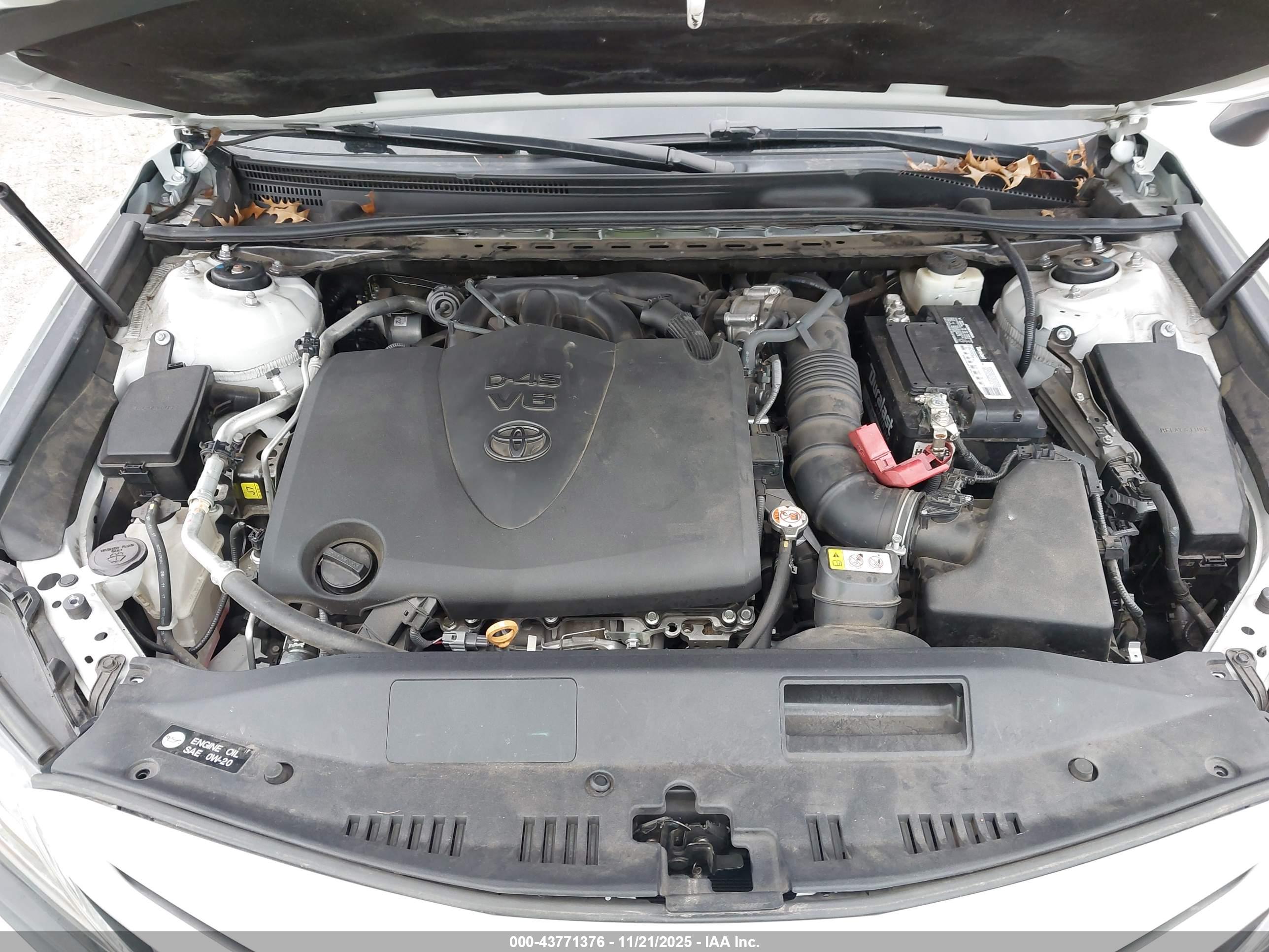 TOYOTA CAMRY image 10