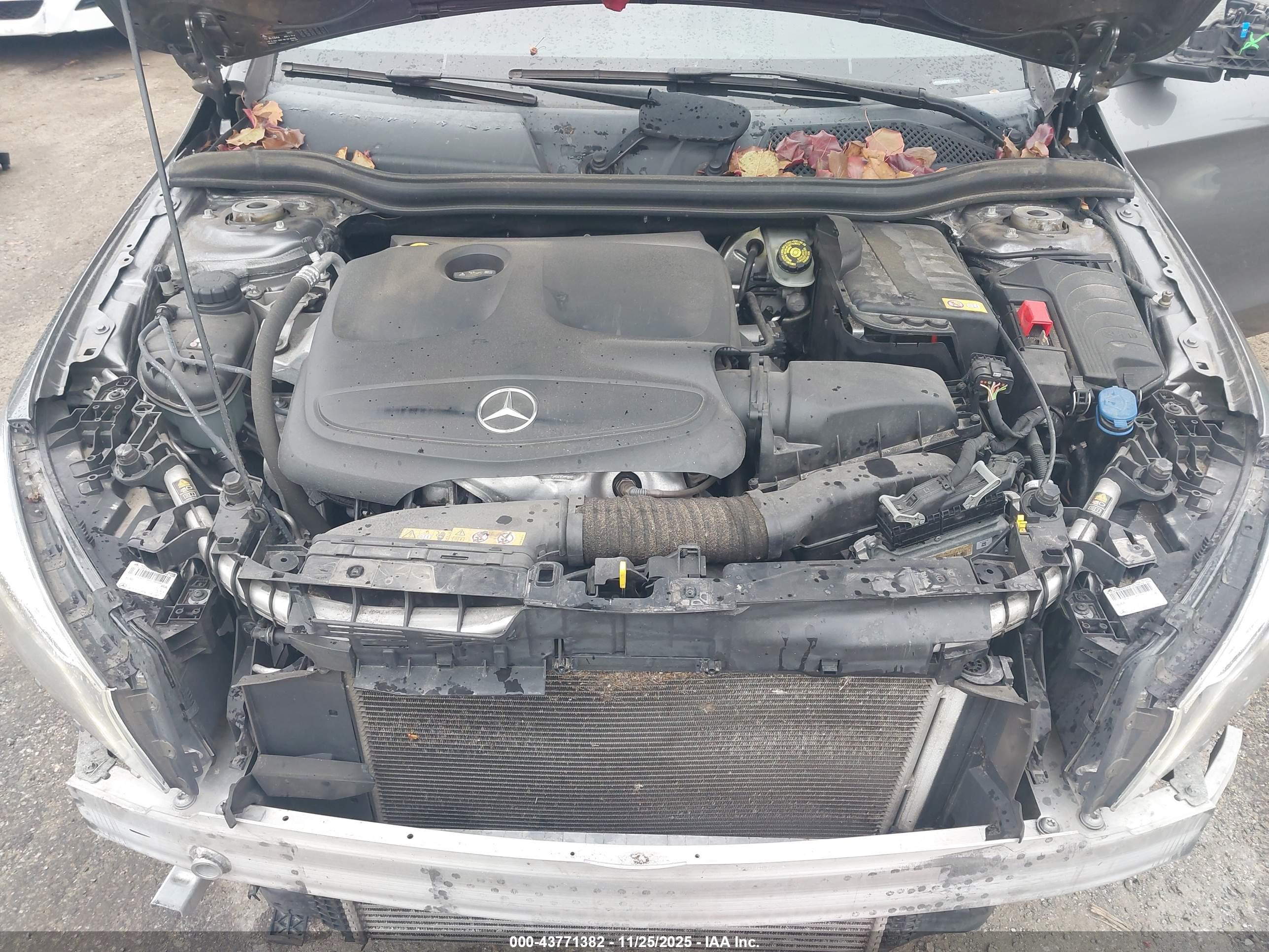 MERCEDES-BENZ CLA image 10
