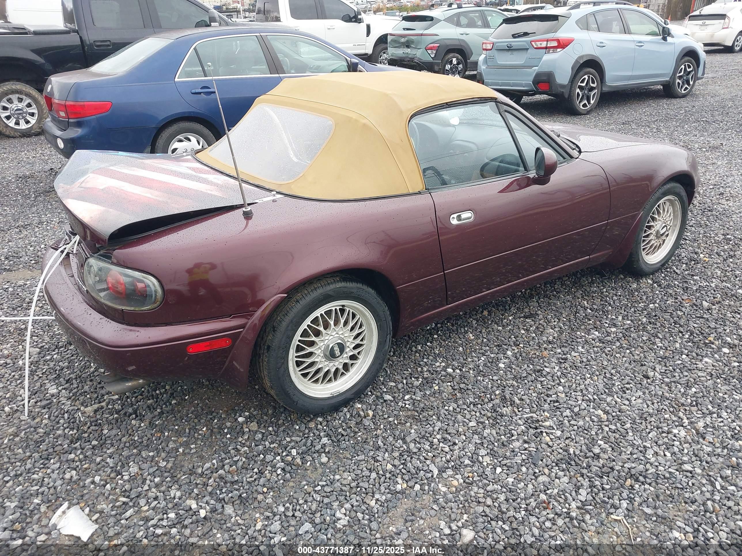 MAZDA MX-5 image 4