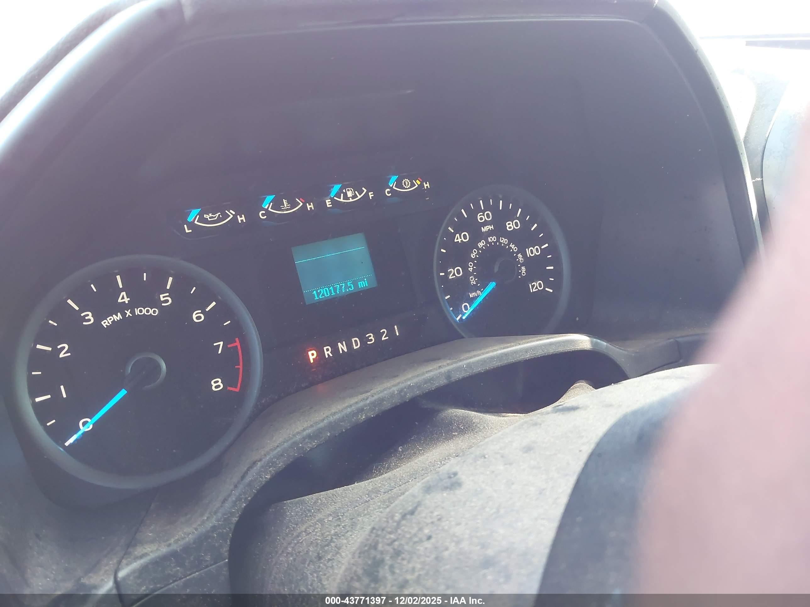 FORD F-150 image 7