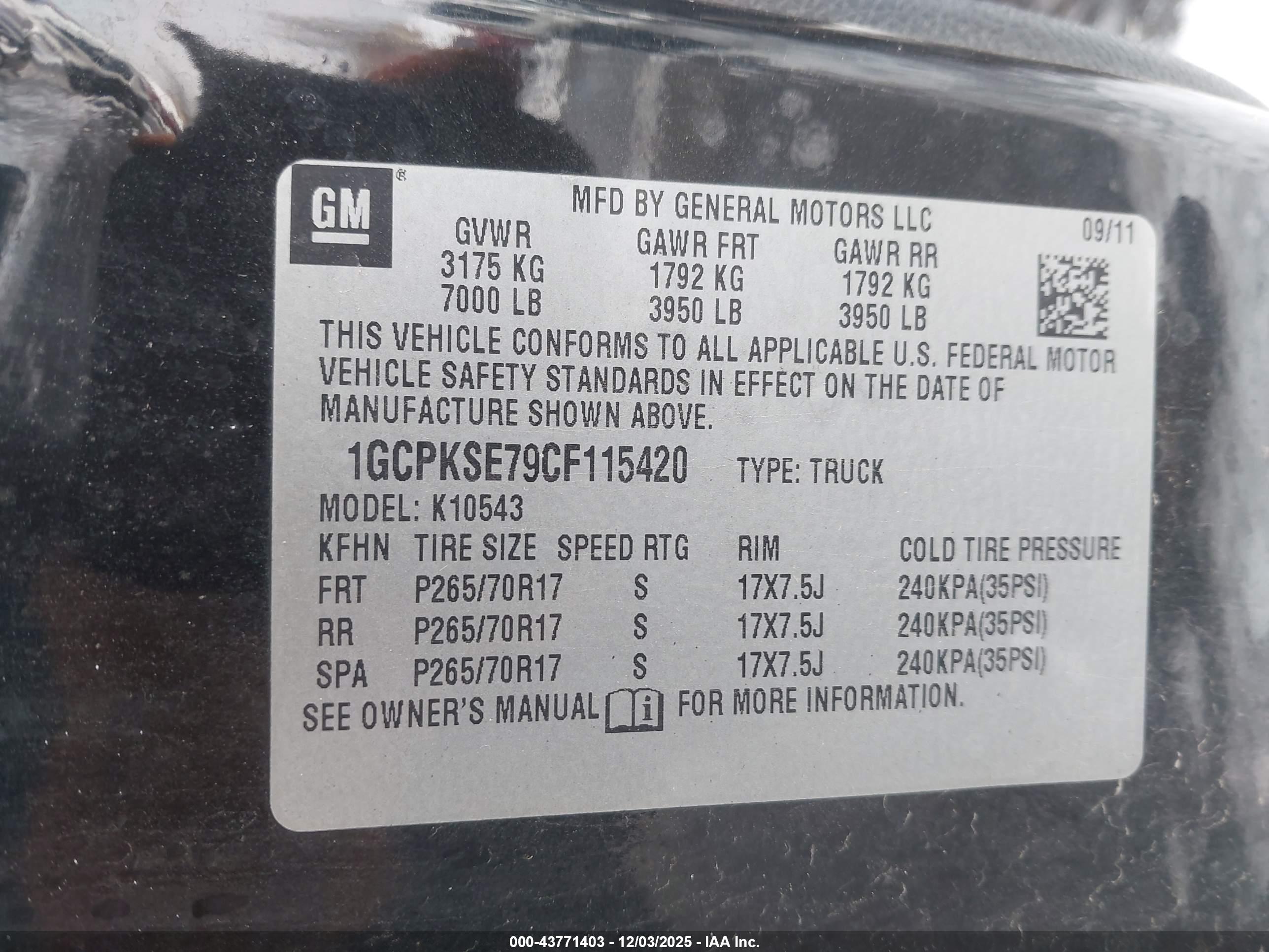 CHEVROLET SILVERADO image 9