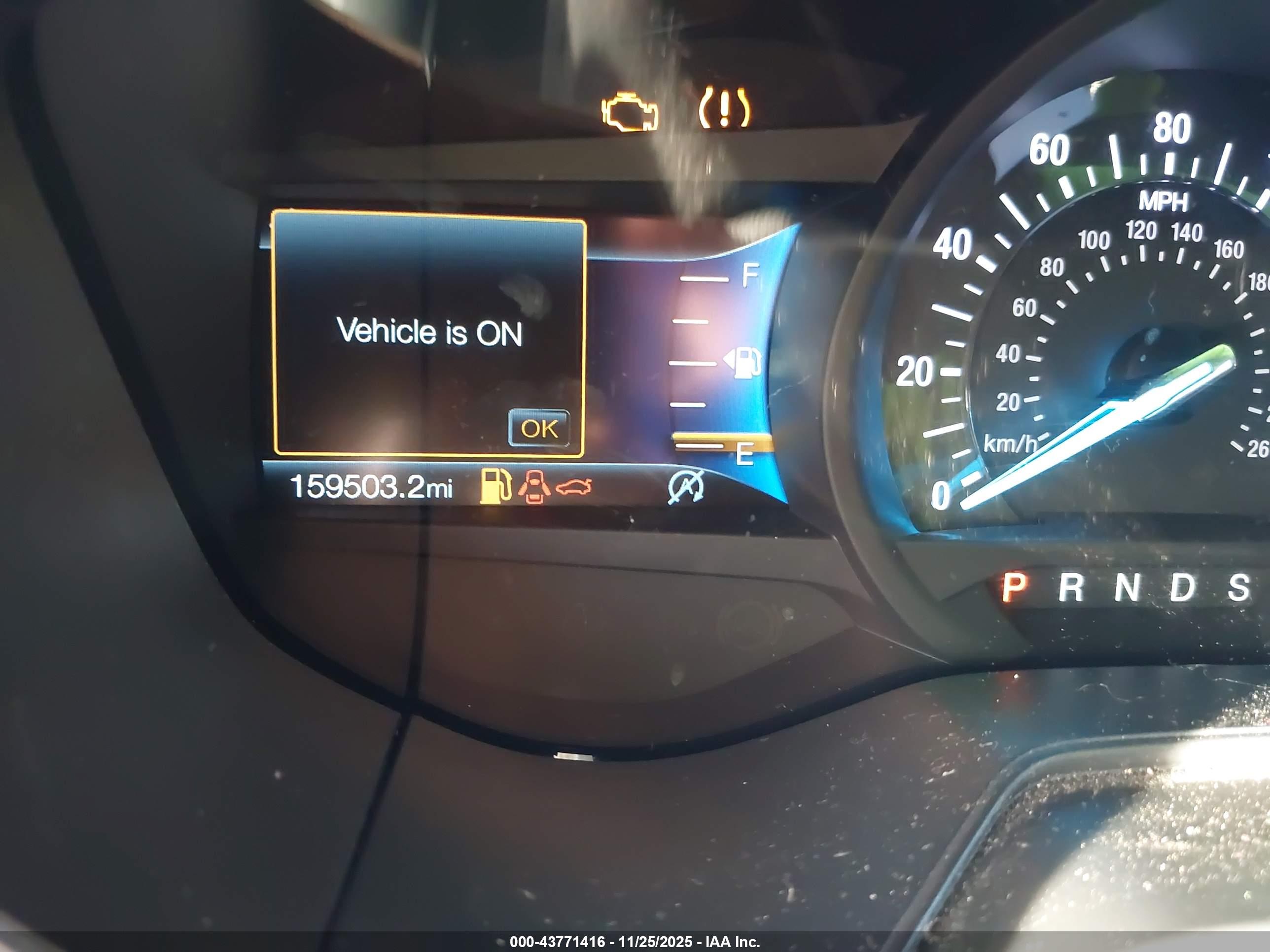 FORD FUSION image 7