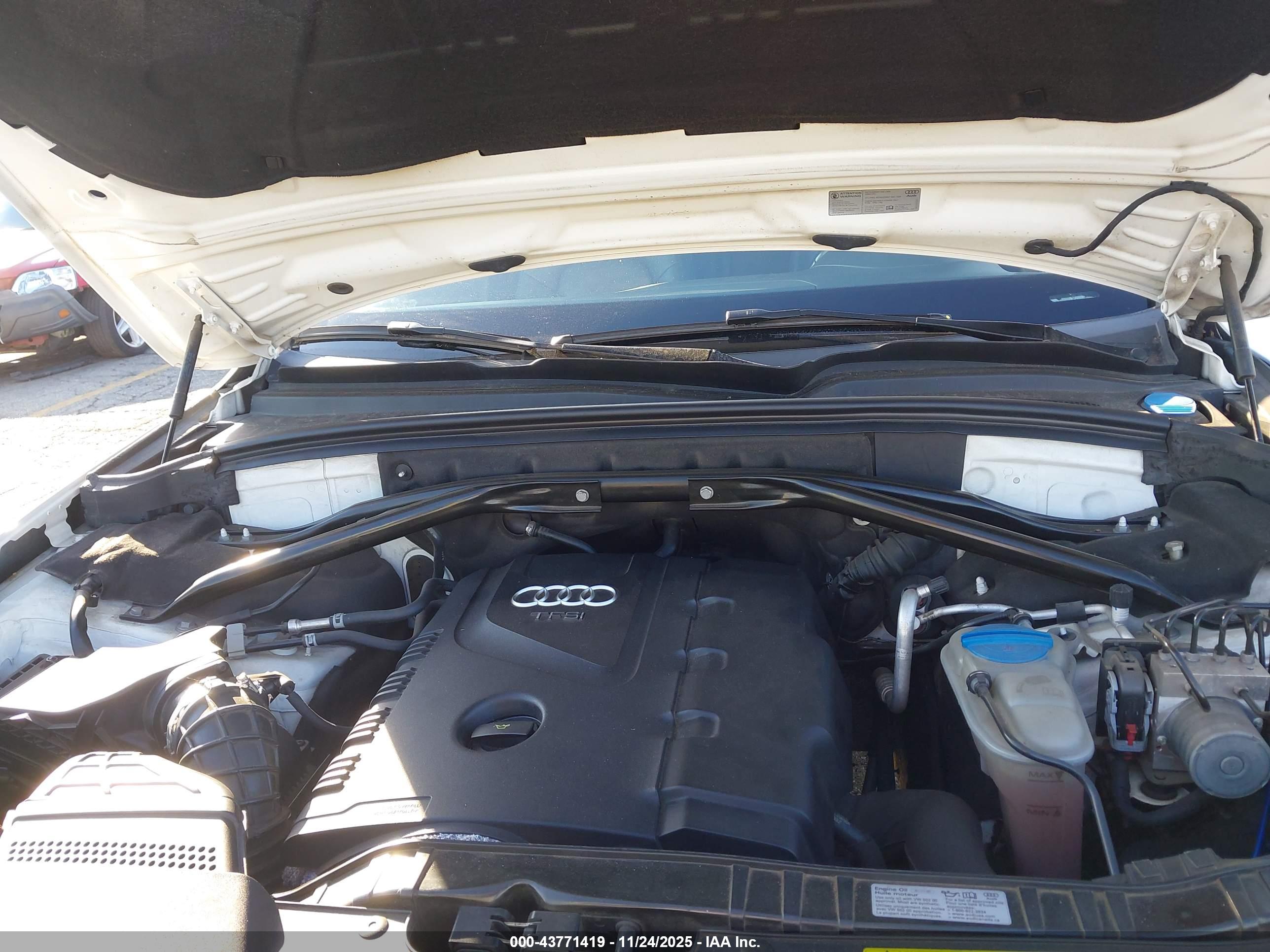 AUDI Q5 image 10