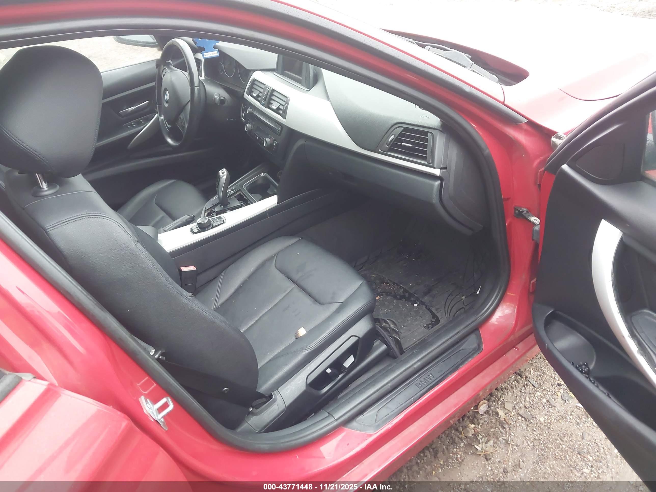 BMW 328I image 5