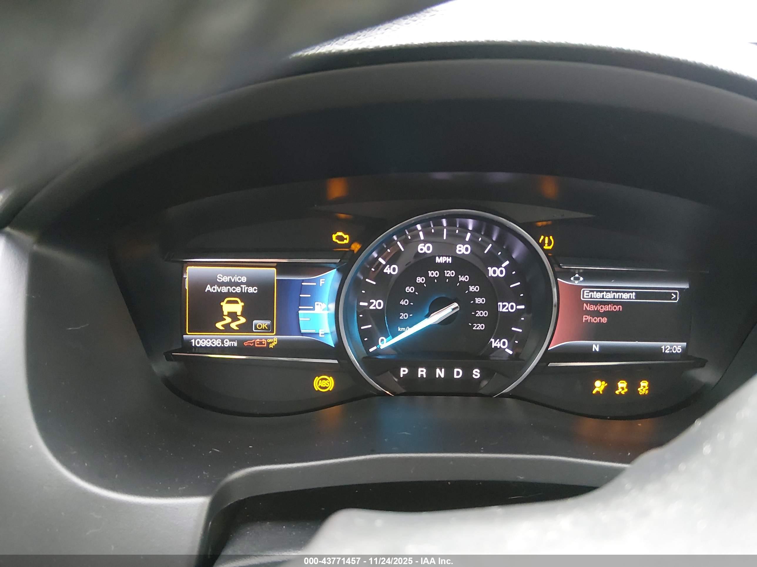 FORD EXPLORER image 7