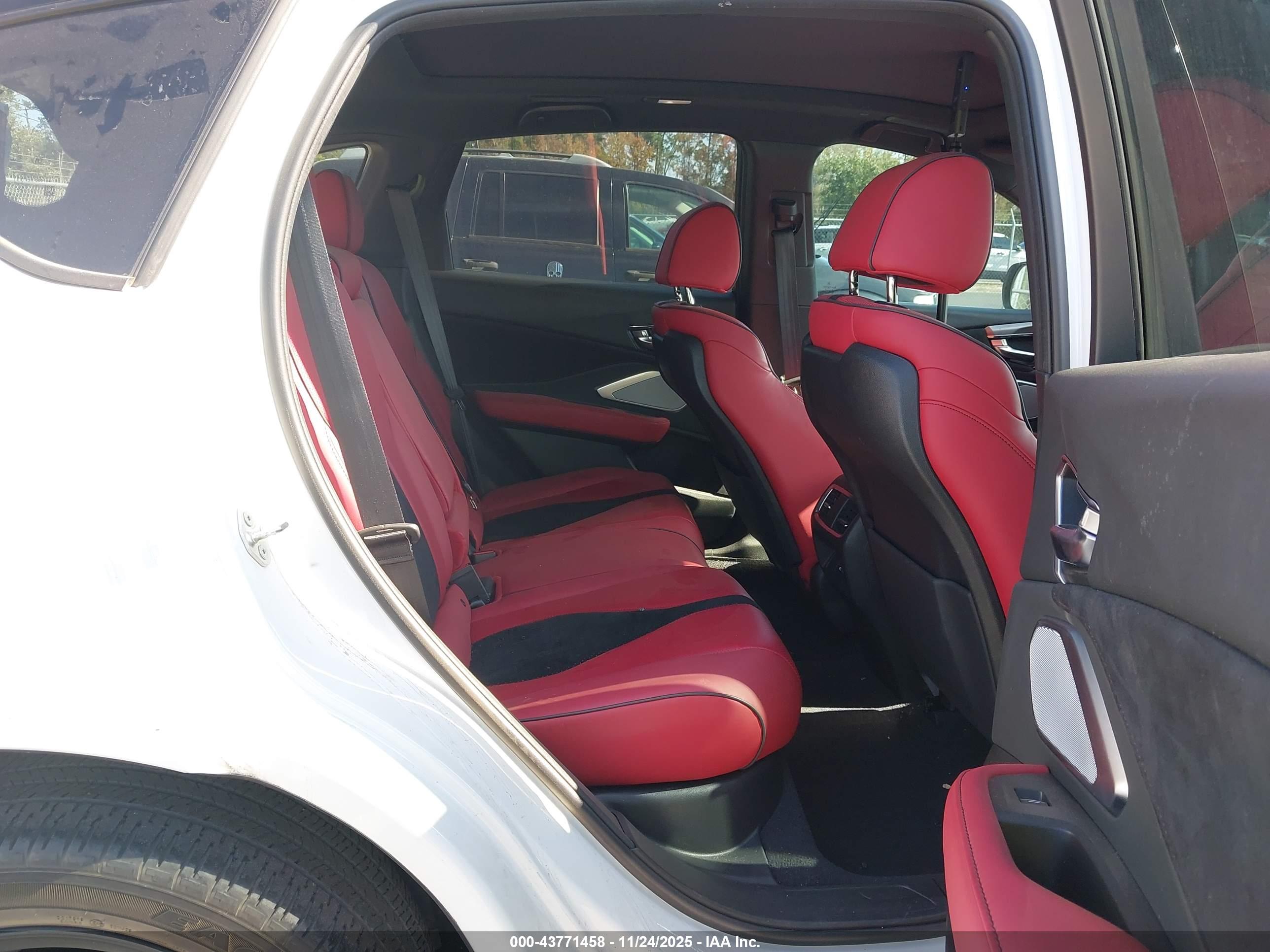 ACURA RDX image 8
