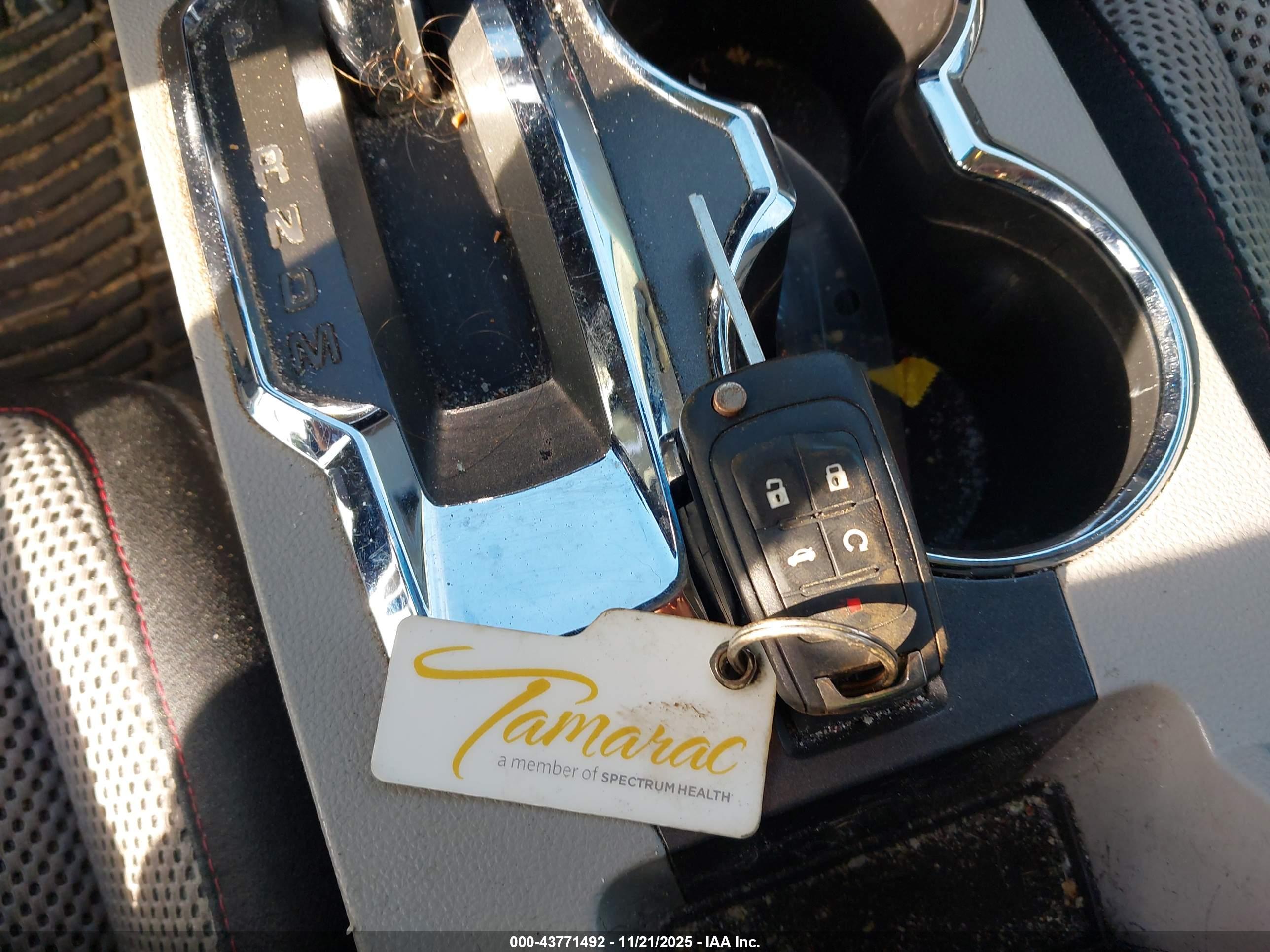 CHEVROLET EQUINOX image 11