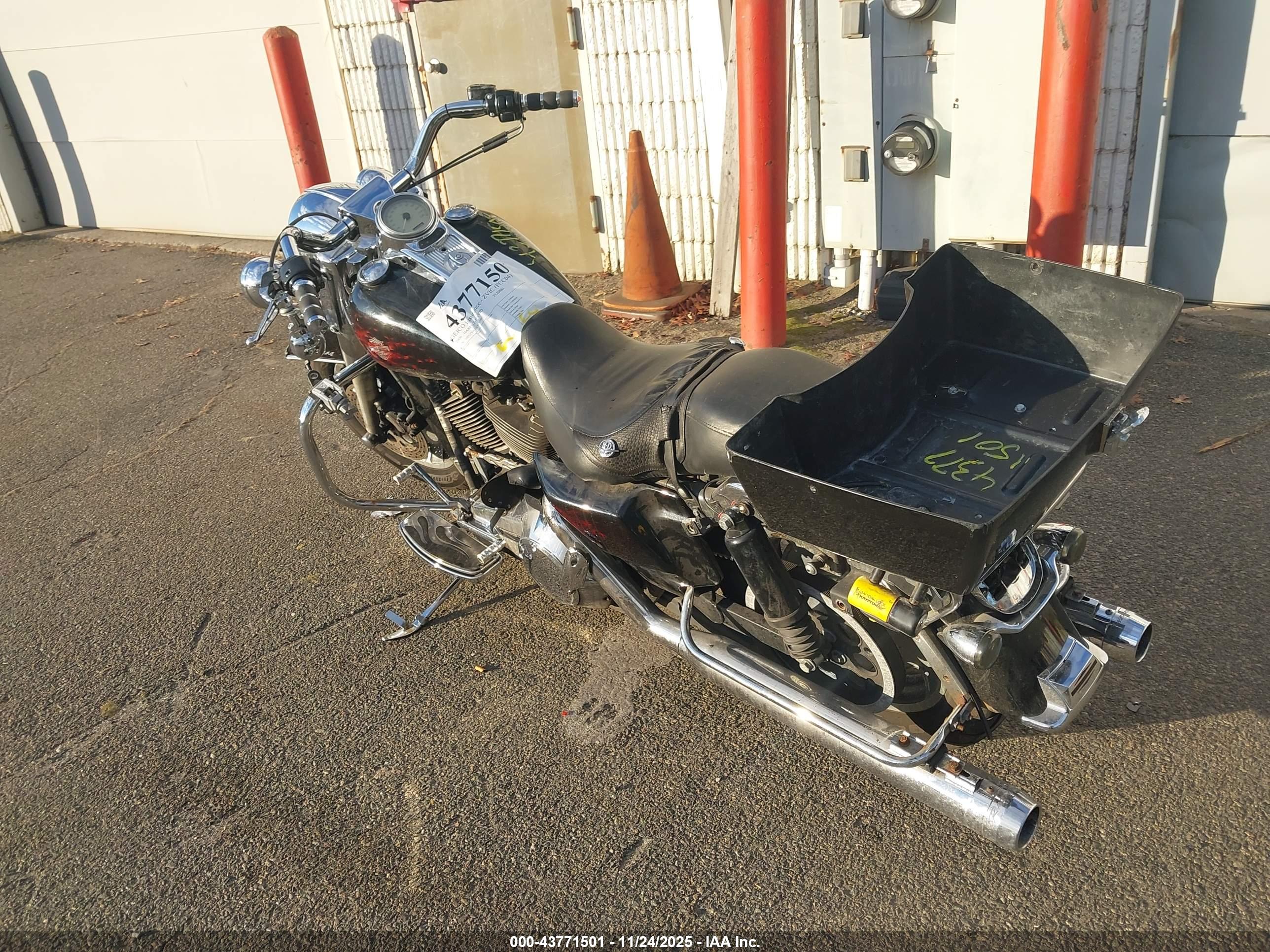 HARLEY-DAVIDSON FLHRSI image 3