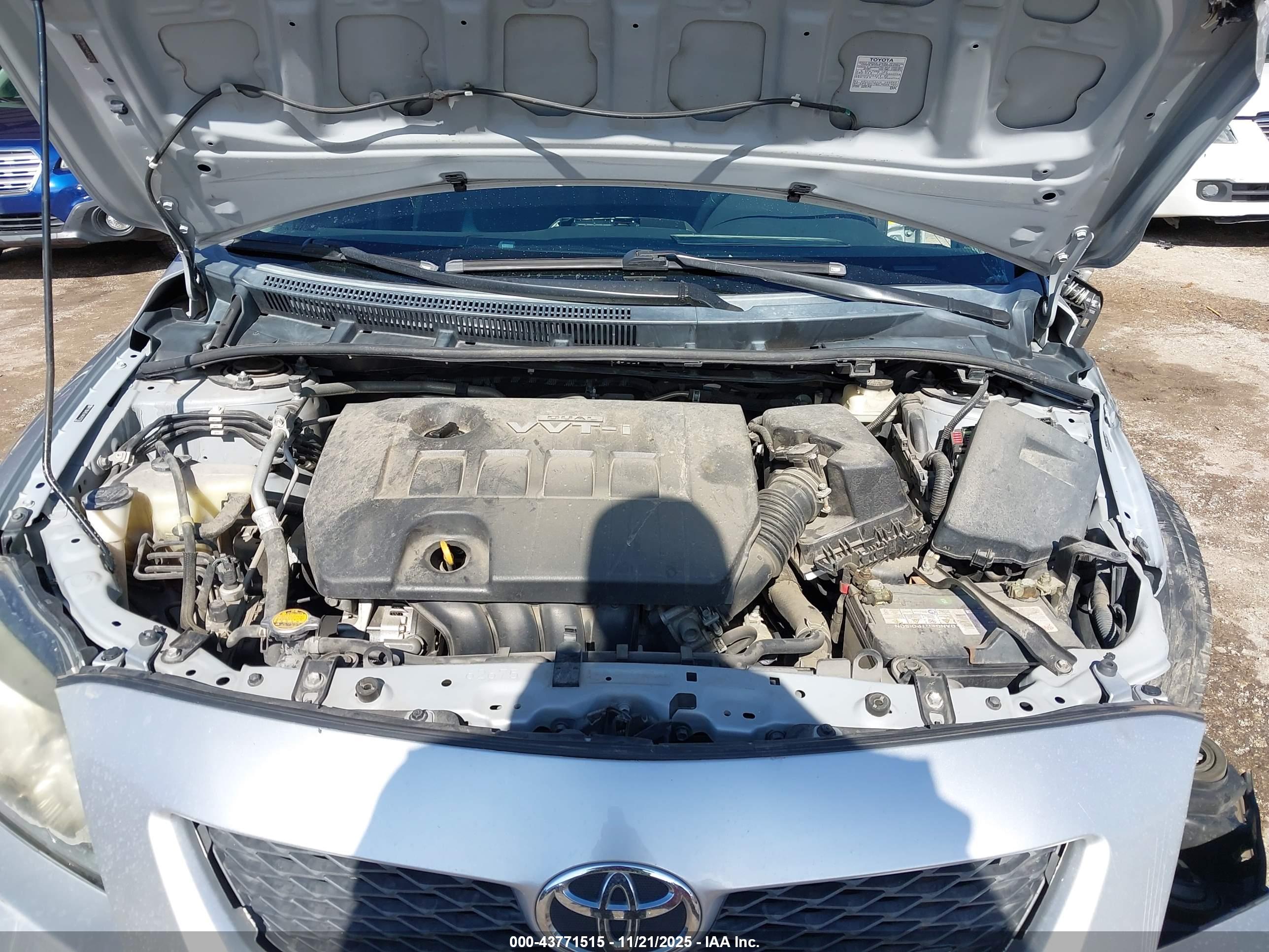 TOYOTA COROLLA image 10