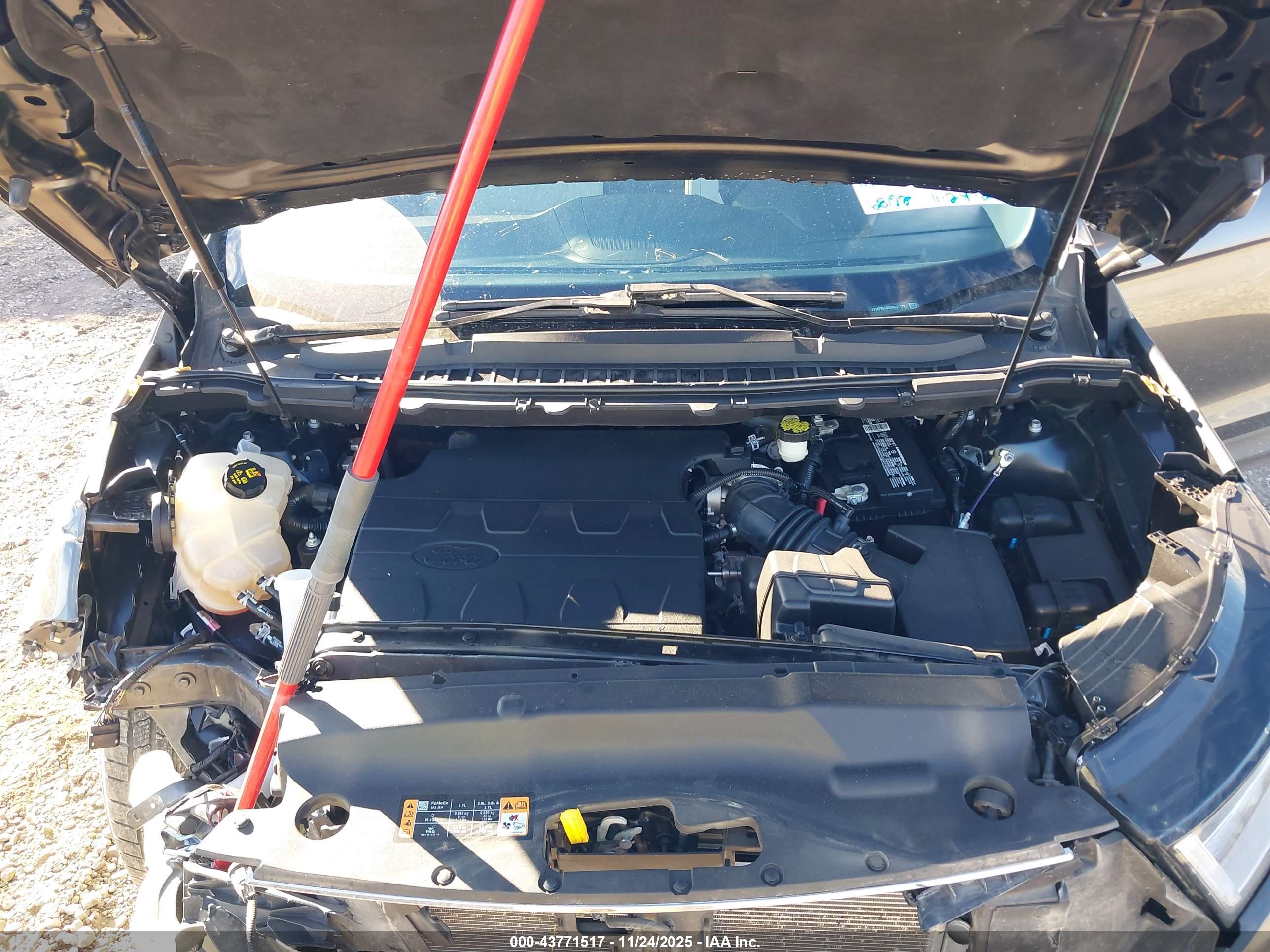 FORD EDGE image 10