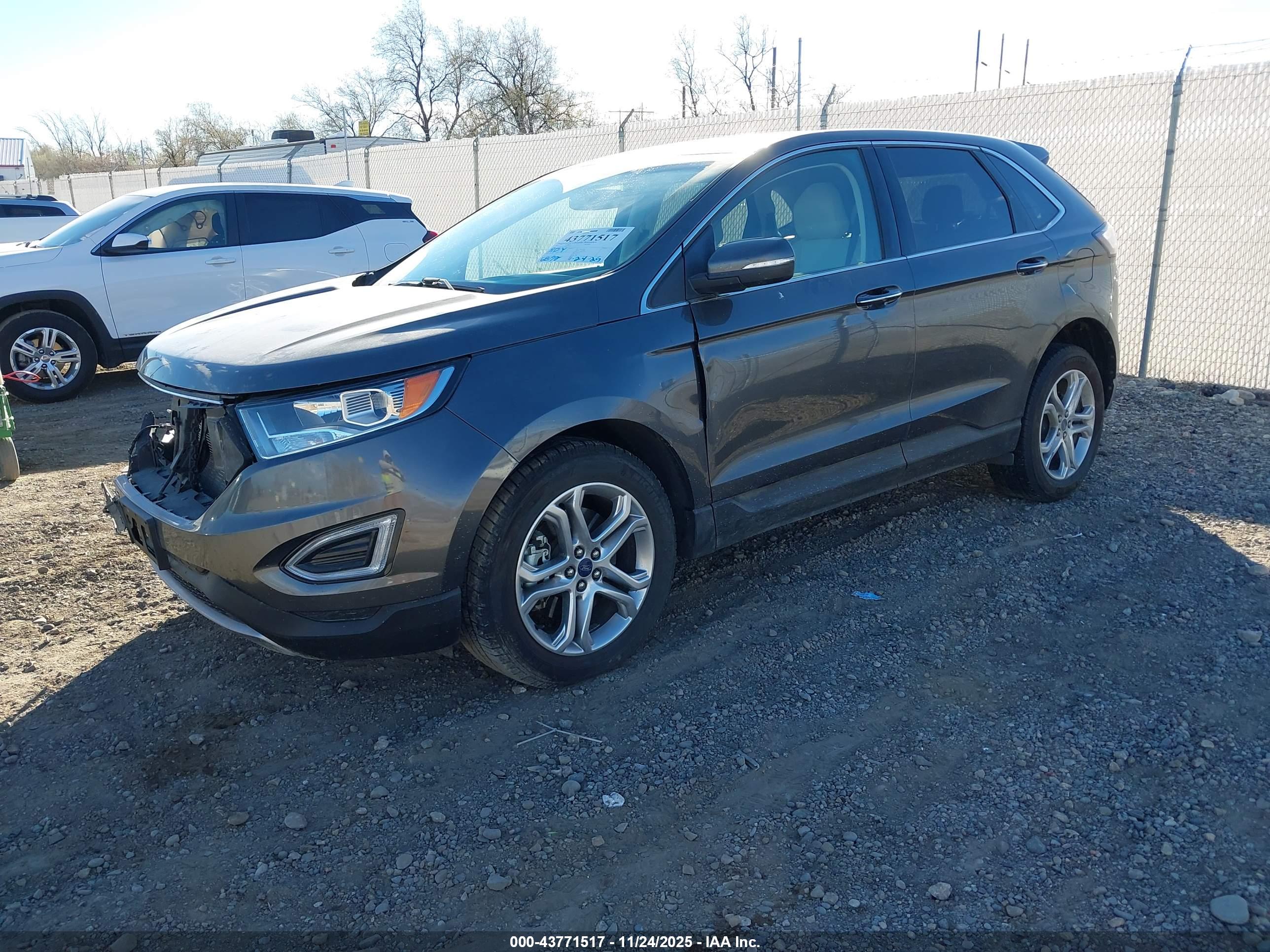 FORD EDGE image 2