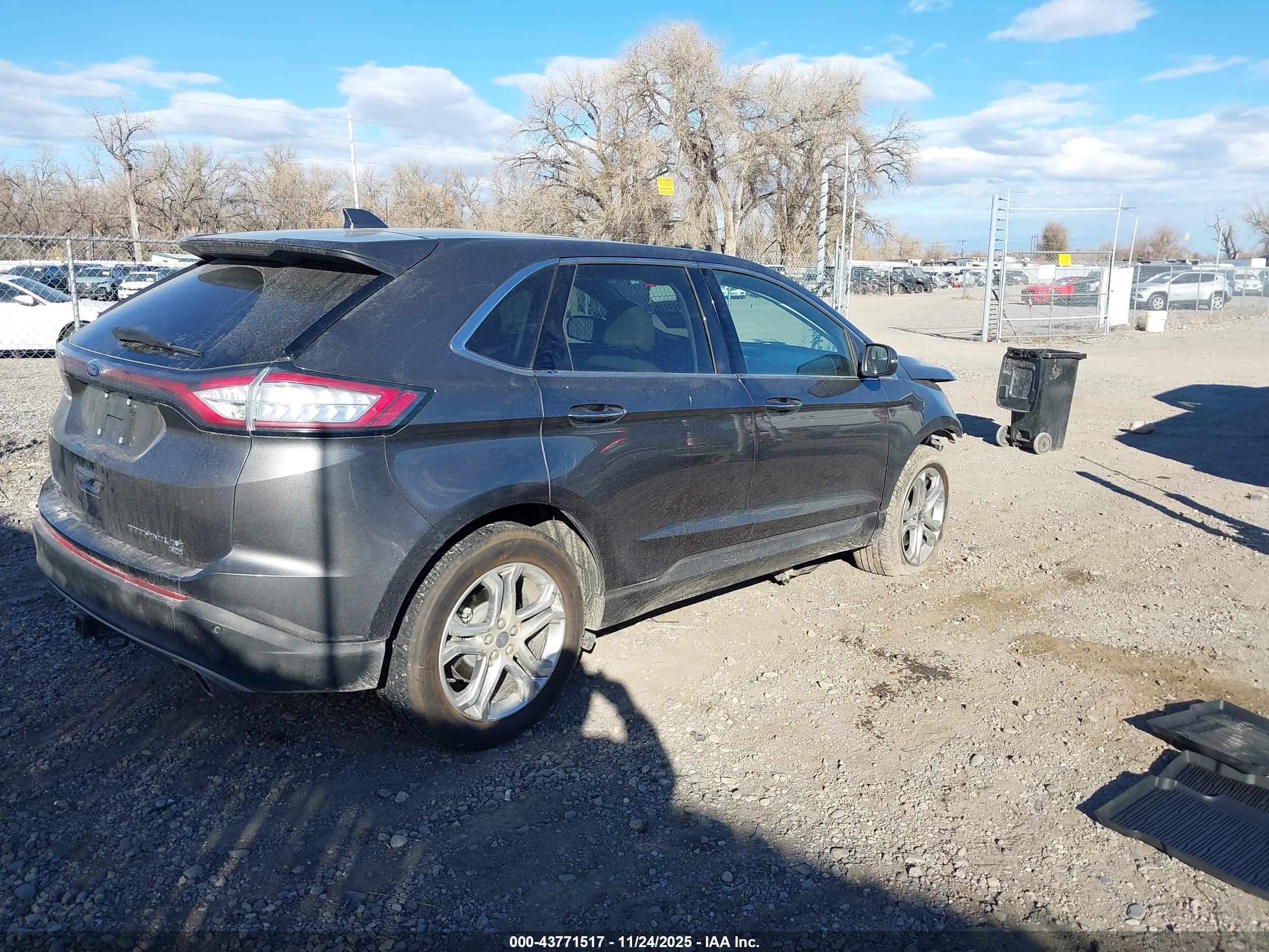 FORD EDGE image 4