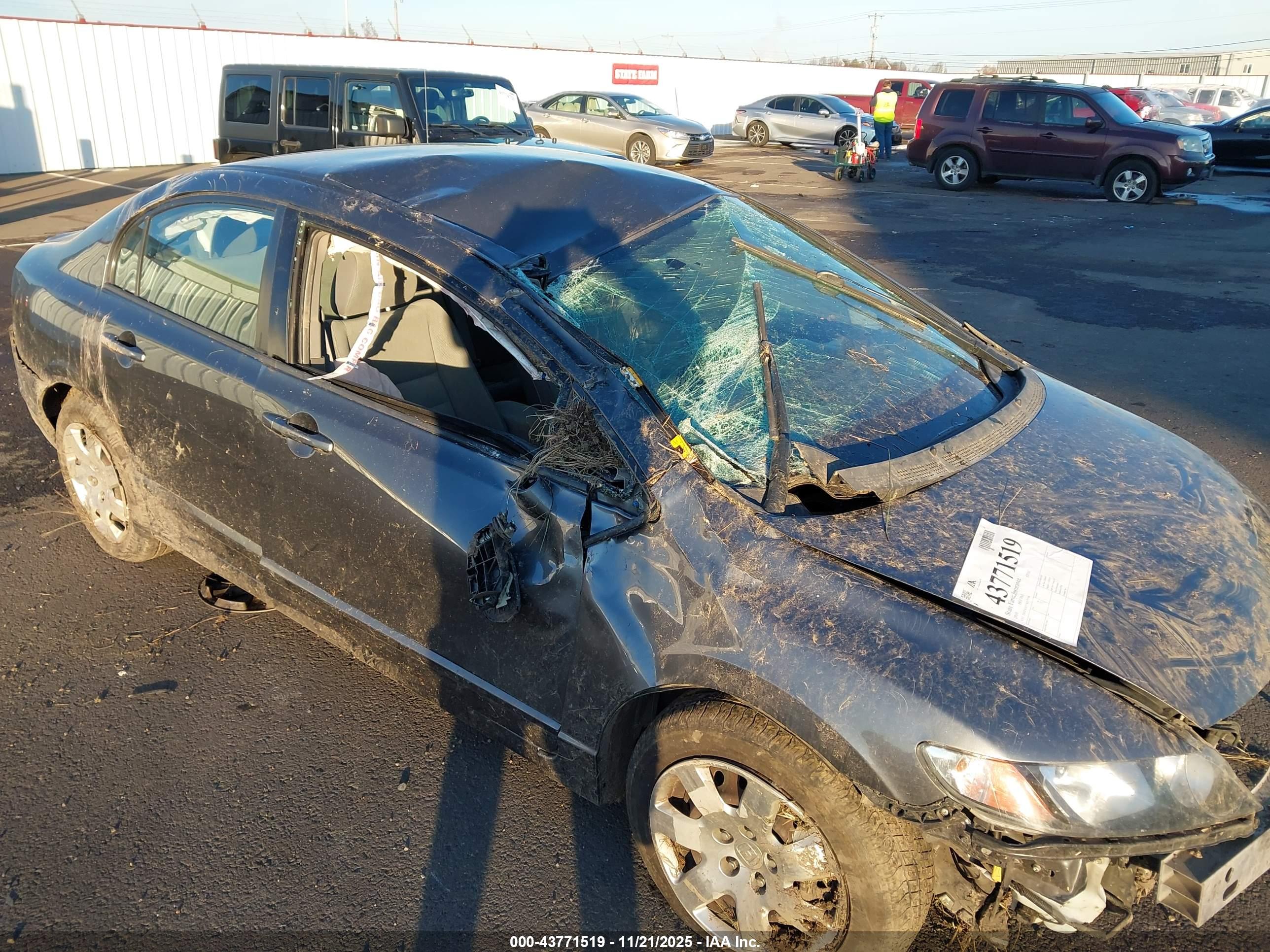 HONDA CIVIC image 6